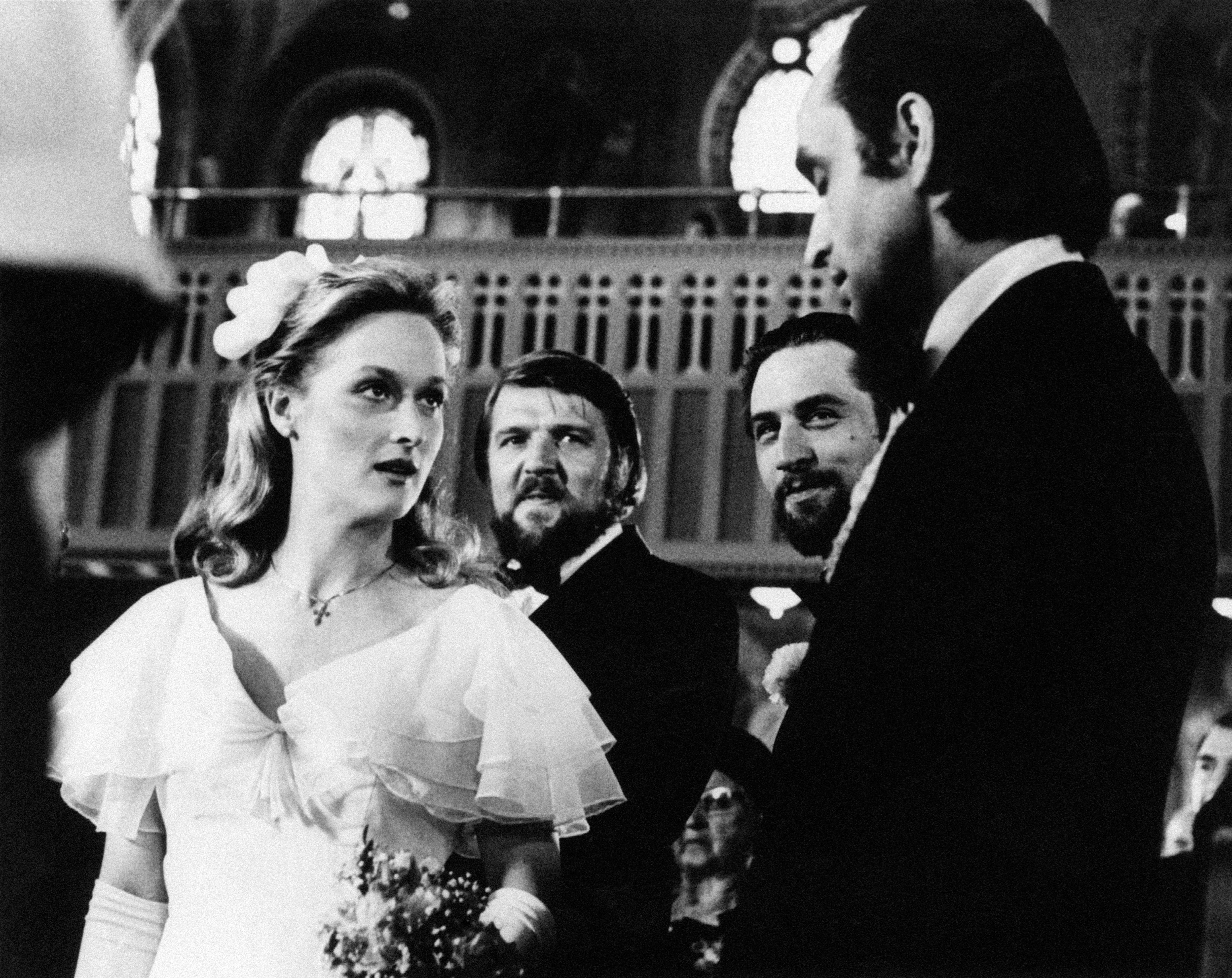 Meryl Streep pictured looking at John Cazale in the movie "The Deer Hunter" in 1978. | Photo: Getty Images