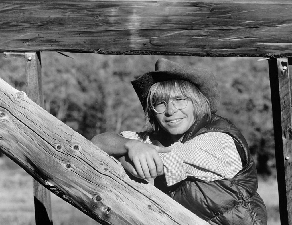 John Denver circa 1970 | Photo: Getty Images 