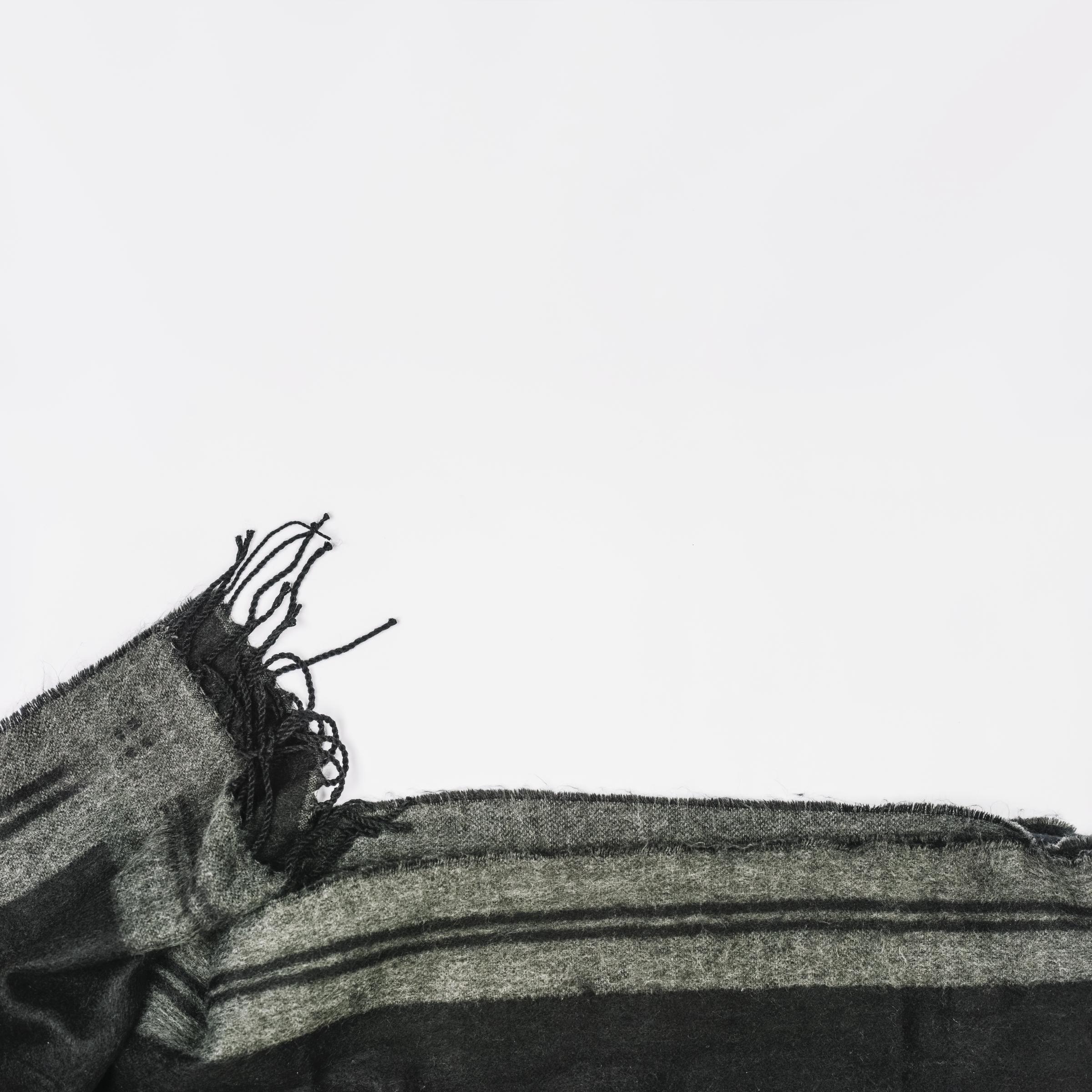 A piece of cloth | Source: Unsplash