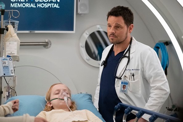 As fog begins to cover Seattle, the doctors of Grey Sloan navigate through personal complications. Meredith and Alex attempt to save Gus, while Levi talks some sense into a struggling Nico, on the season finale of "Grey's Anatomy," | Photo: Getty Images