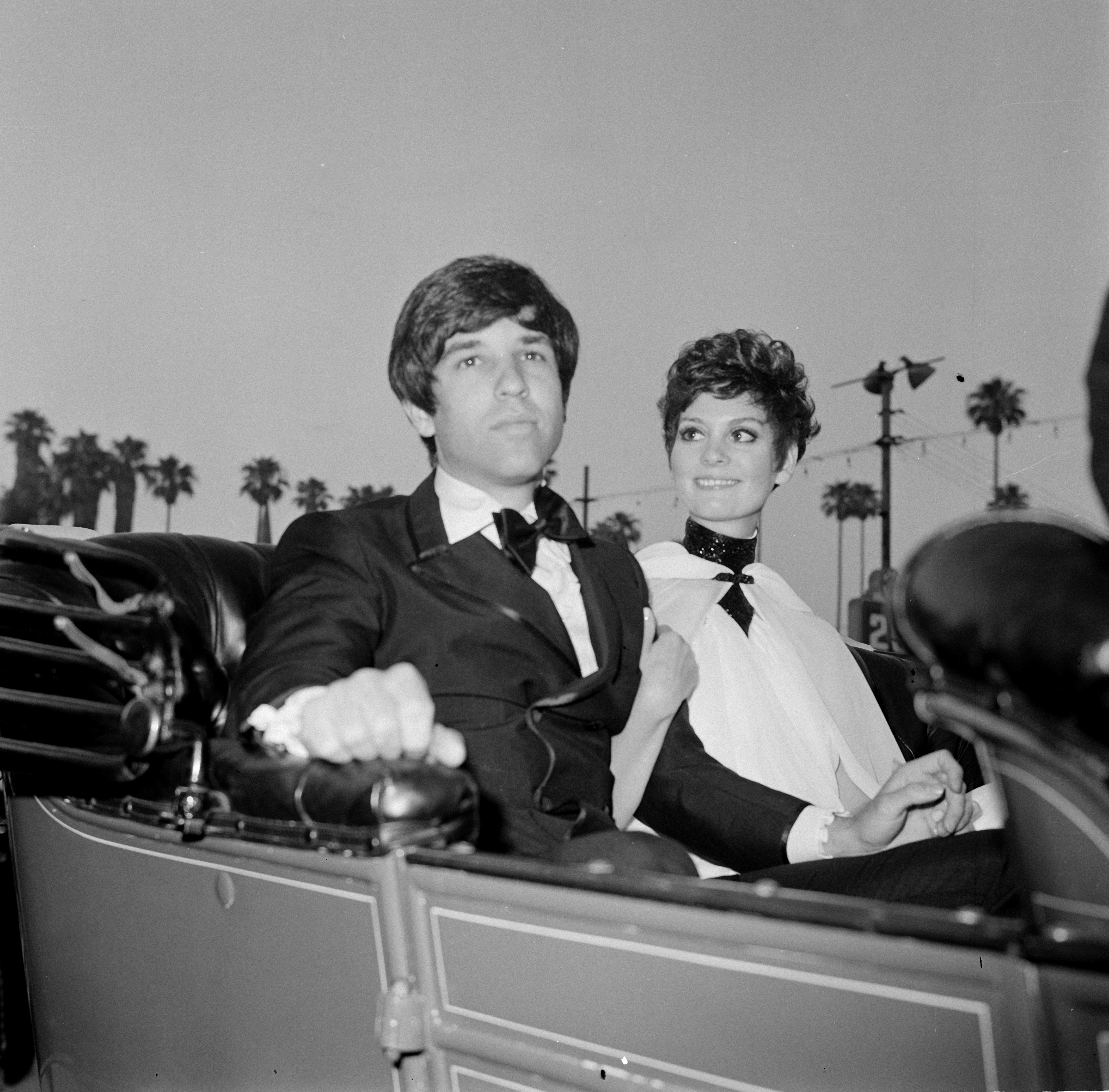 Jon Peters and Lesley Ann Warren attending an event in Los Angeles, 1966 | Source: Getty Images