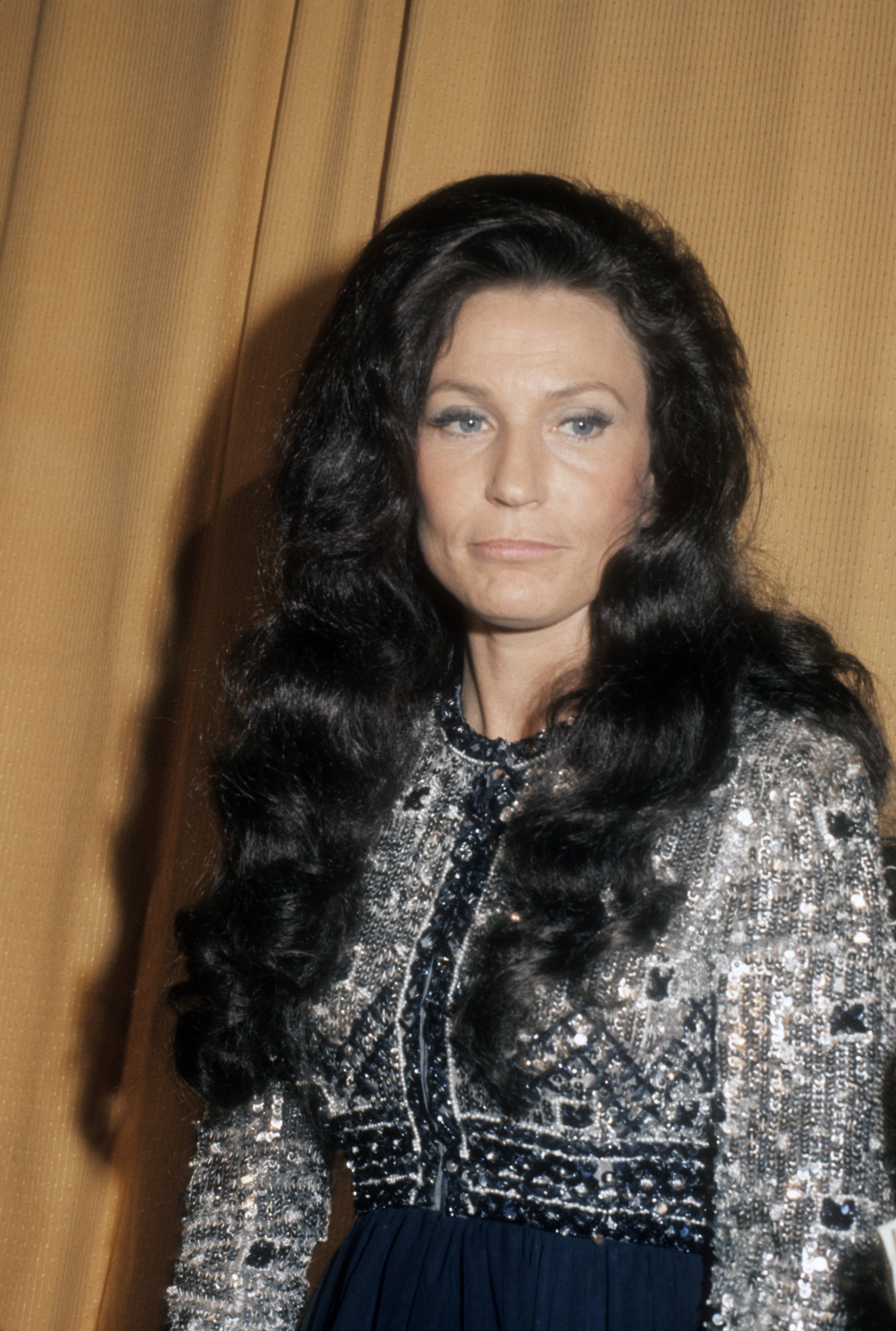 Country singer Loretta Lynn attends the 6th Annual CMA Awards at the Ryman Auditorium in 1972 in Nashville, Tennessee. | Source: Getty Images