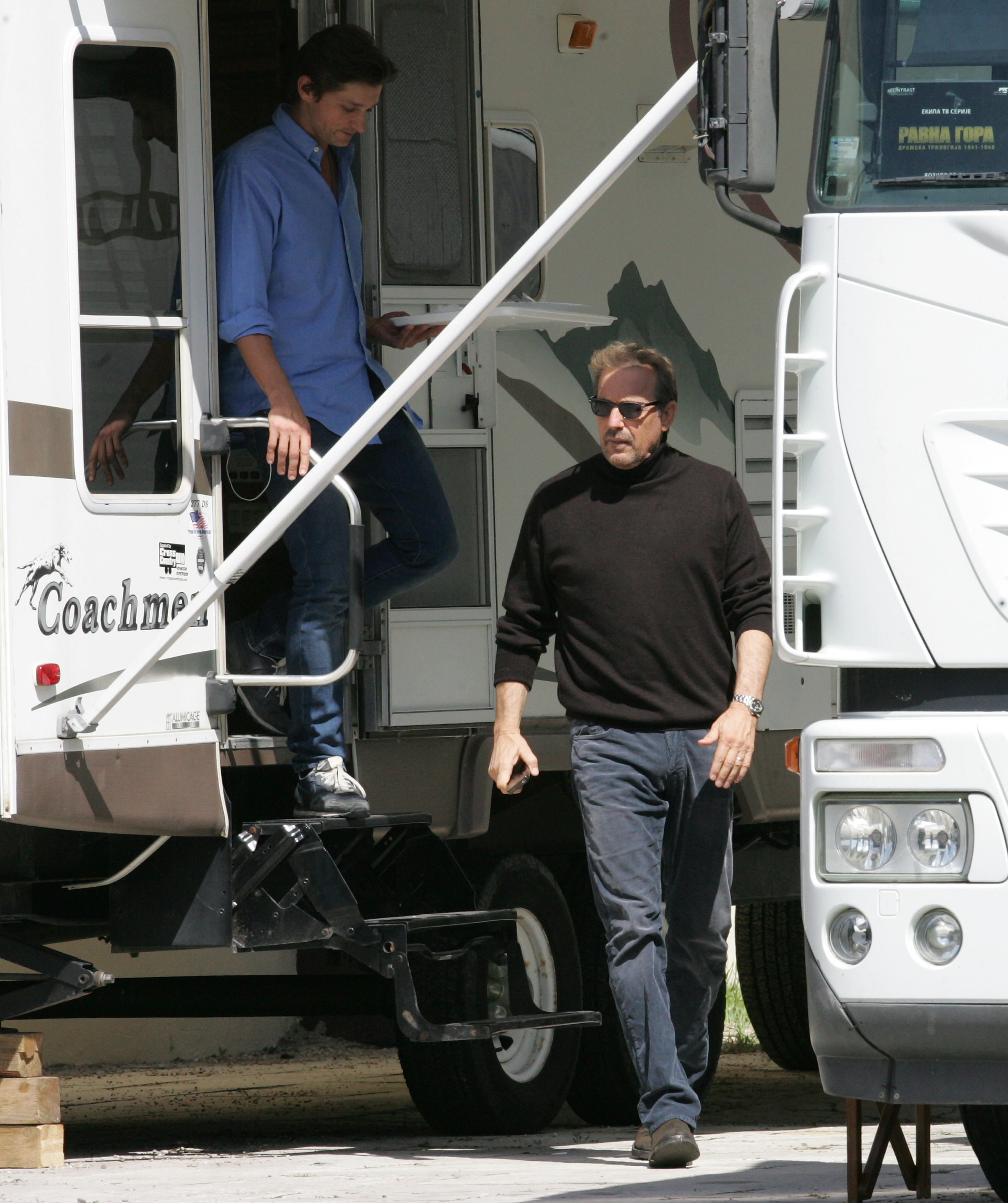 Scott claimed the decisive moment came when Costner allegedly would not leave his trailer despite being scheduled for a scene. Eastwood's reported answer was startlingly simple: change the scene and carry on without him. | Source: Getty Images