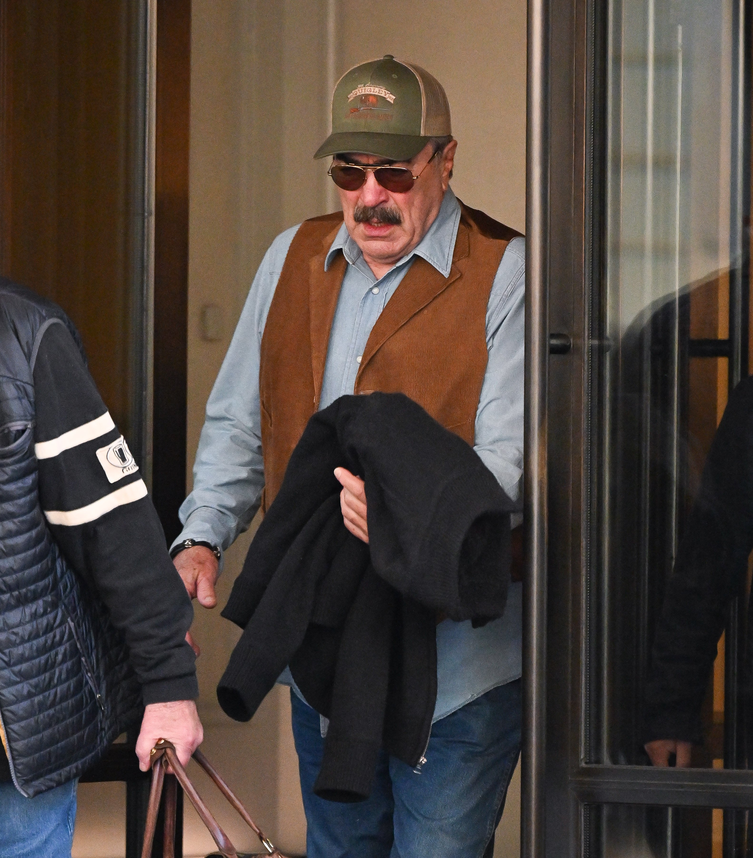 Tom Selleck is seen on the Upper East Side on October 15, 2022 in New York City. | Source: Getty Images