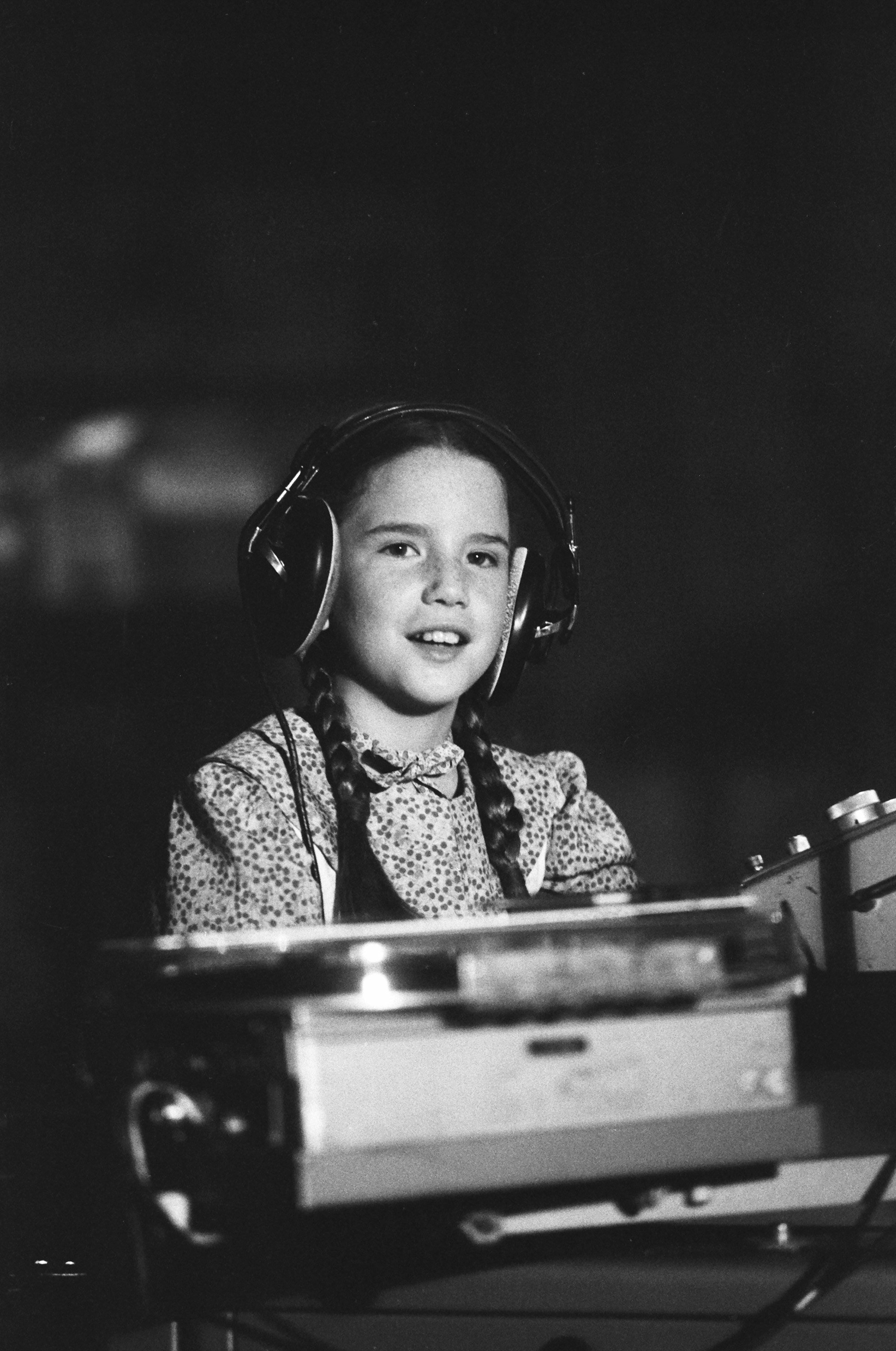 Melissa Gilbert as Laura Elizabeth Ingalls Wilder on an episode TV show, "LITTLE HOUSE ON THE PRAIRIE" | Source: Getty Images 