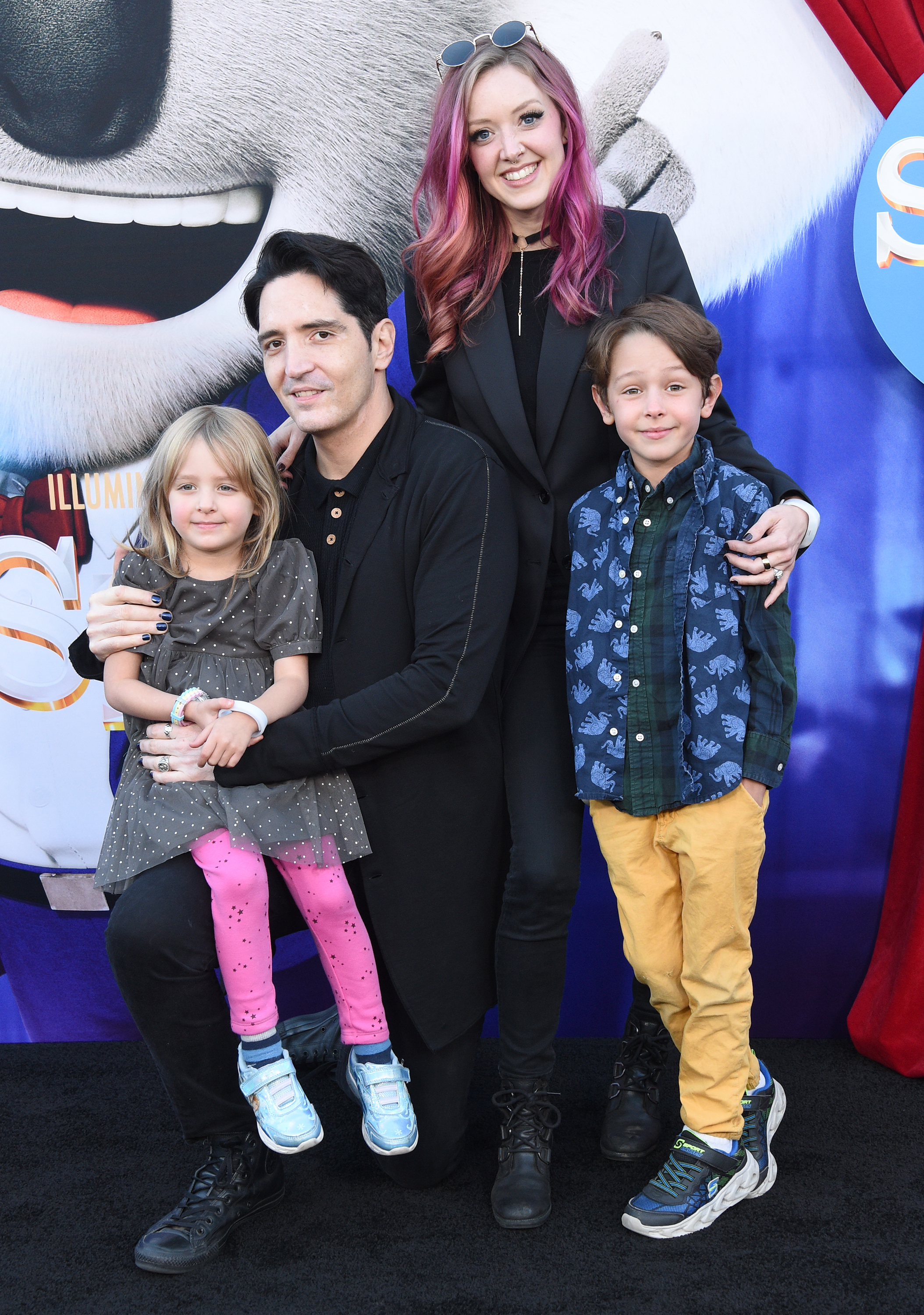 David Dastmalchian pictured with his wife Evelyn Leigh, and children Pennie and Arlo at the premiere of "Sing 2" on December 12, 2021 in Los Angeles, California | Source: Getty Images