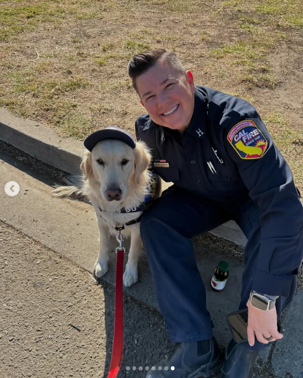 Rebecca Marodi posing with a service dog on a November 12, 2024, post | Source: Instagram/calfirerru | and comfortk9rvc