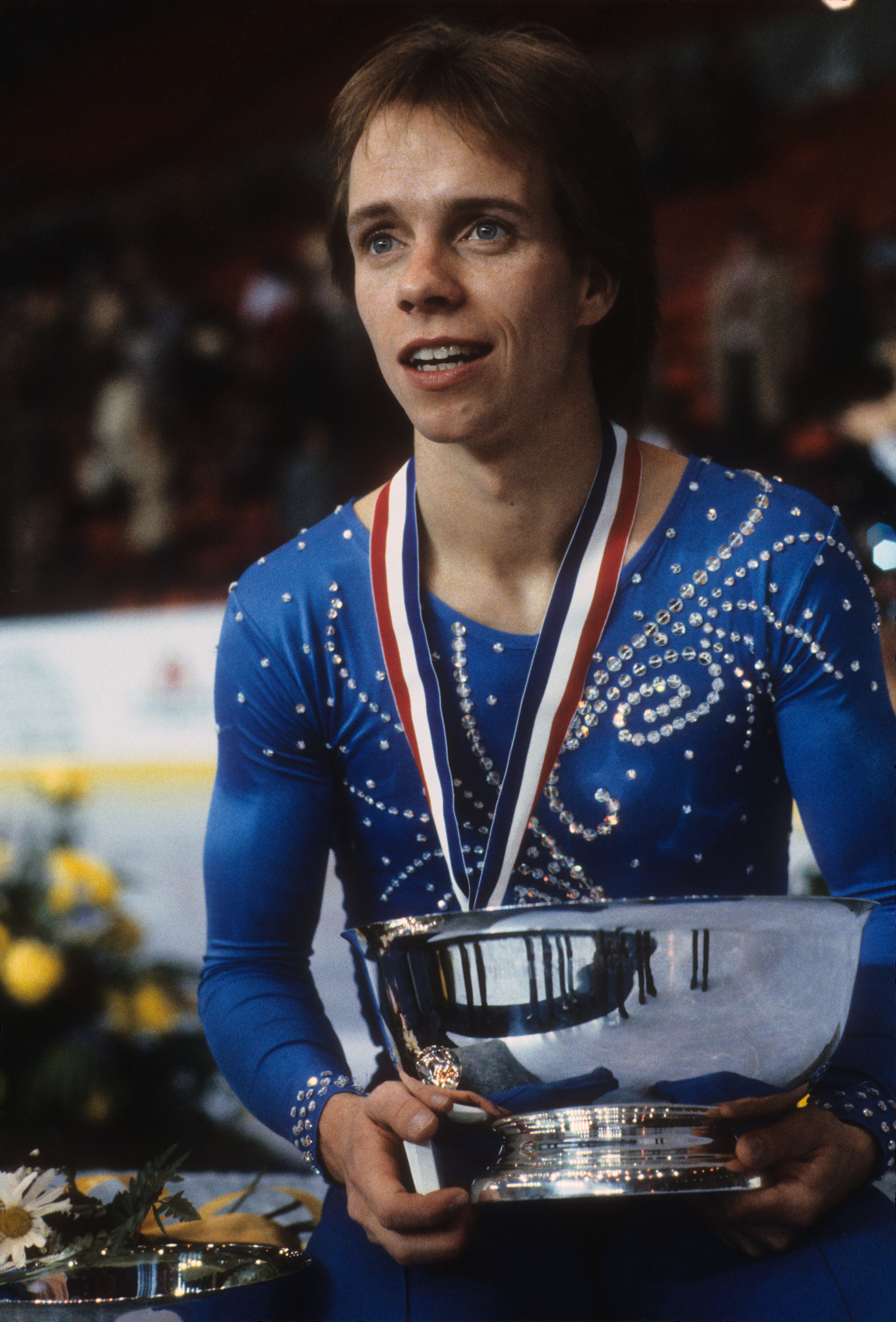 Scott Hamilton after winning Men's Singles competition at Pittsburgh Civic Arena on February 4, 1983 | Source: Getty Images