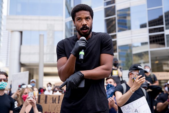 Michael B. Jordan le 06 juin 2020 à Beverly Hills, en Californie. | Photo : Getty Images
