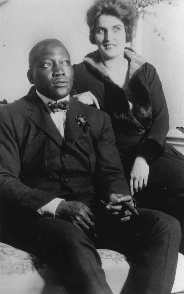 American boxer, Jack Johnson with his wife on 15th February 1924  | Photo: Getty Images