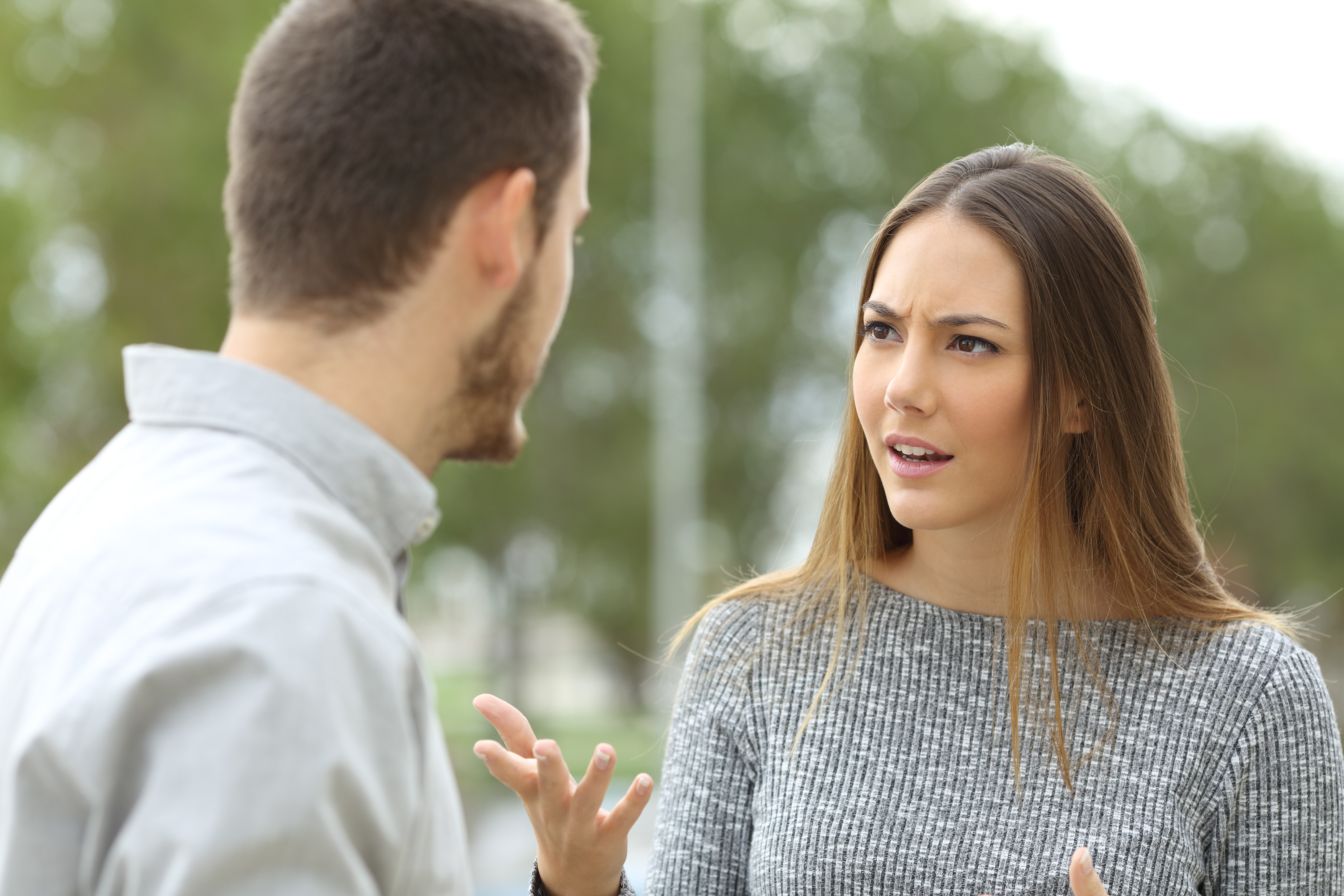 A woman arguing with a man | Source: Shutterstock