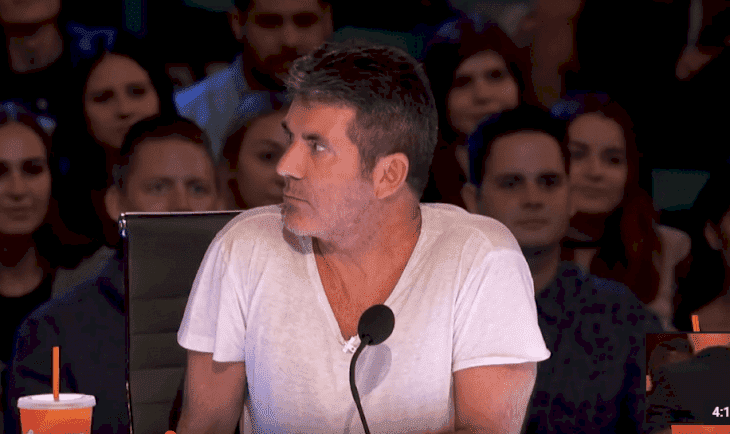 Teen acts nervous on stage but stuns judges with just the first note