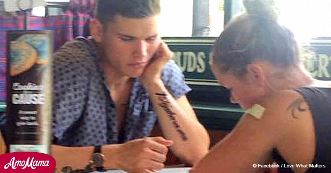 Woman notices a young couple pray over lunch after seeing their matching tattoos