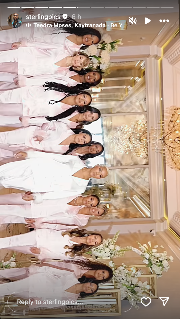 LeToya Luckett posing with her bridesmaids, posted on August 1, 2024 | Source: Instagram/sterlingpics