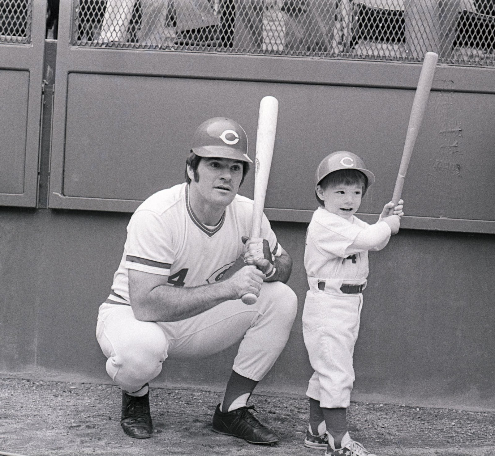 Pete Rose and Pete Rose Jr. at Riverfront Stadium, circa 1970s. | Source: Getty Images