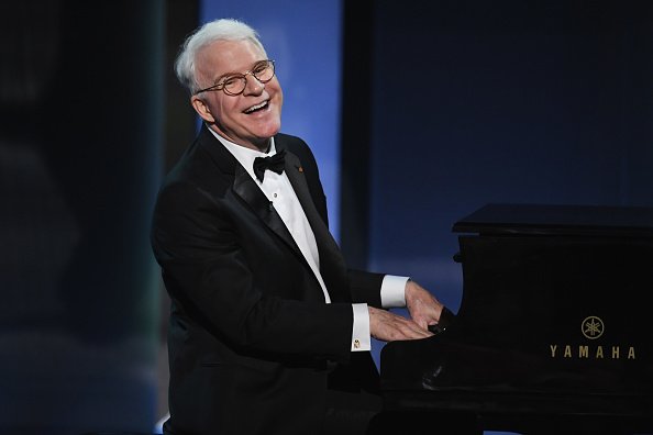 Steve Martin performs onstage during American Film Institute's 45th Life Achievement Award Gala on June 8, 2017, in Hollywood, California. | Photo: Getty Images.