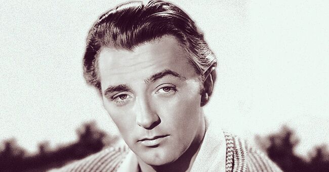 Robert Mitchum's Lookalike Grandson Bentley Is Following in His ...