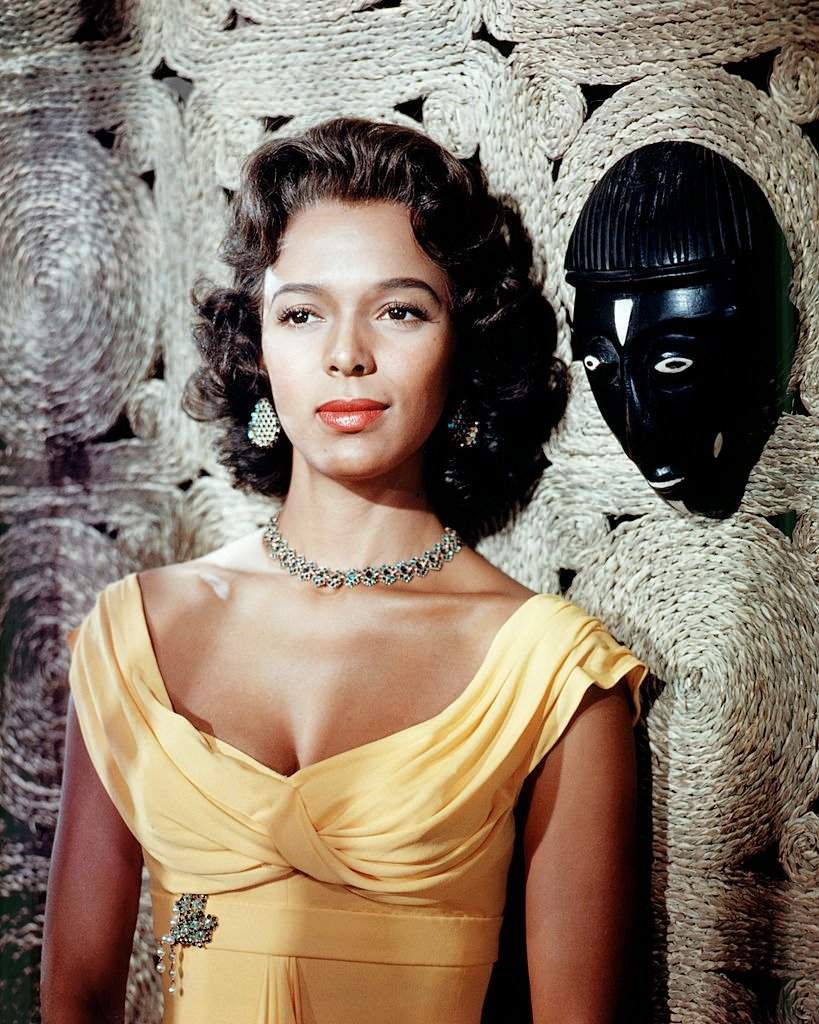 Dorothy Dandridge S Tragic Life Included Blaming Herself For Daughter S Disability Dying At 42 With 2 To Her Name