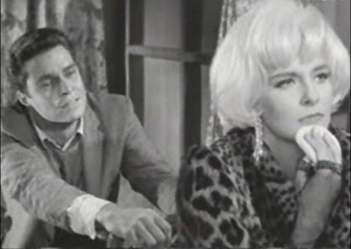 Richard Beymer and Joanne Woodward from the trailer for the film The Stripper. | Source: Wikimedia Commons