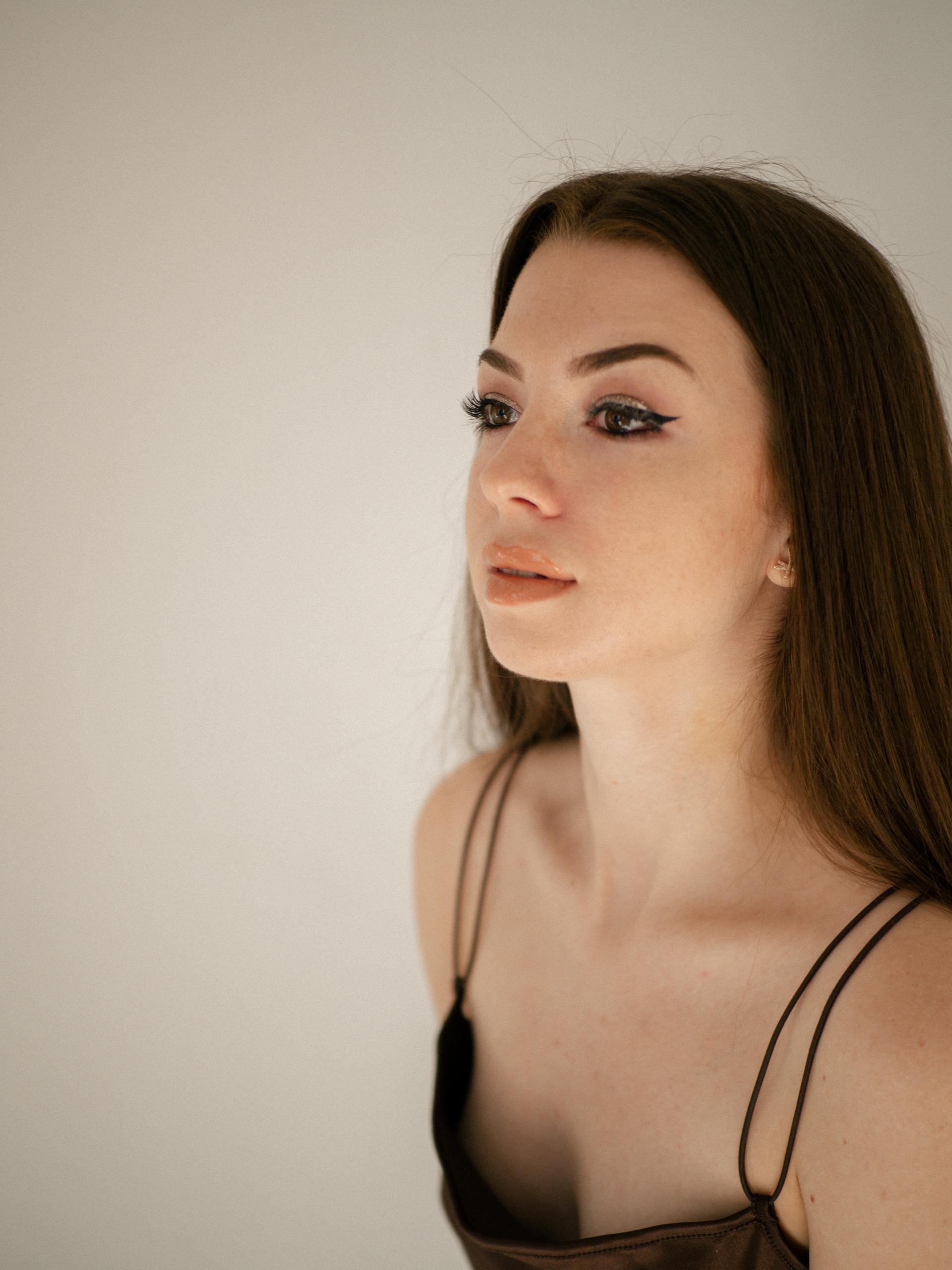 A worried woman | Source: Pexels