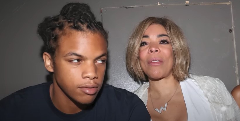 Image 6/17. Wendy Williams and her son Kevin | Source: YouTube/Access Hollywood