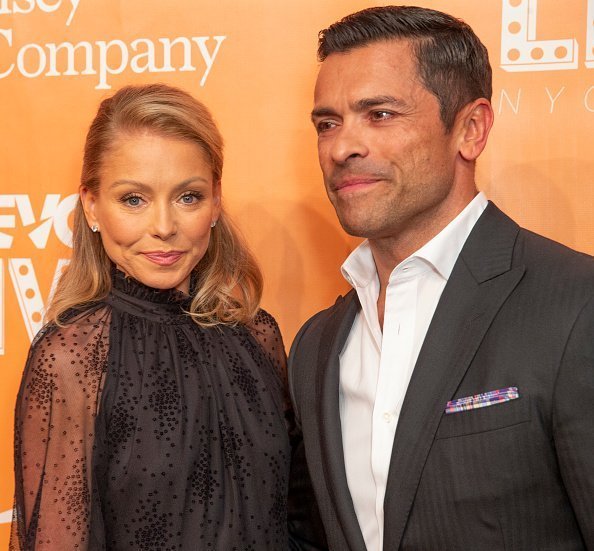 Kelly Ripa and Mark Consuelos attend the 2019 TrevorLIVE New York Gala in New York City | Photo: Getty Images