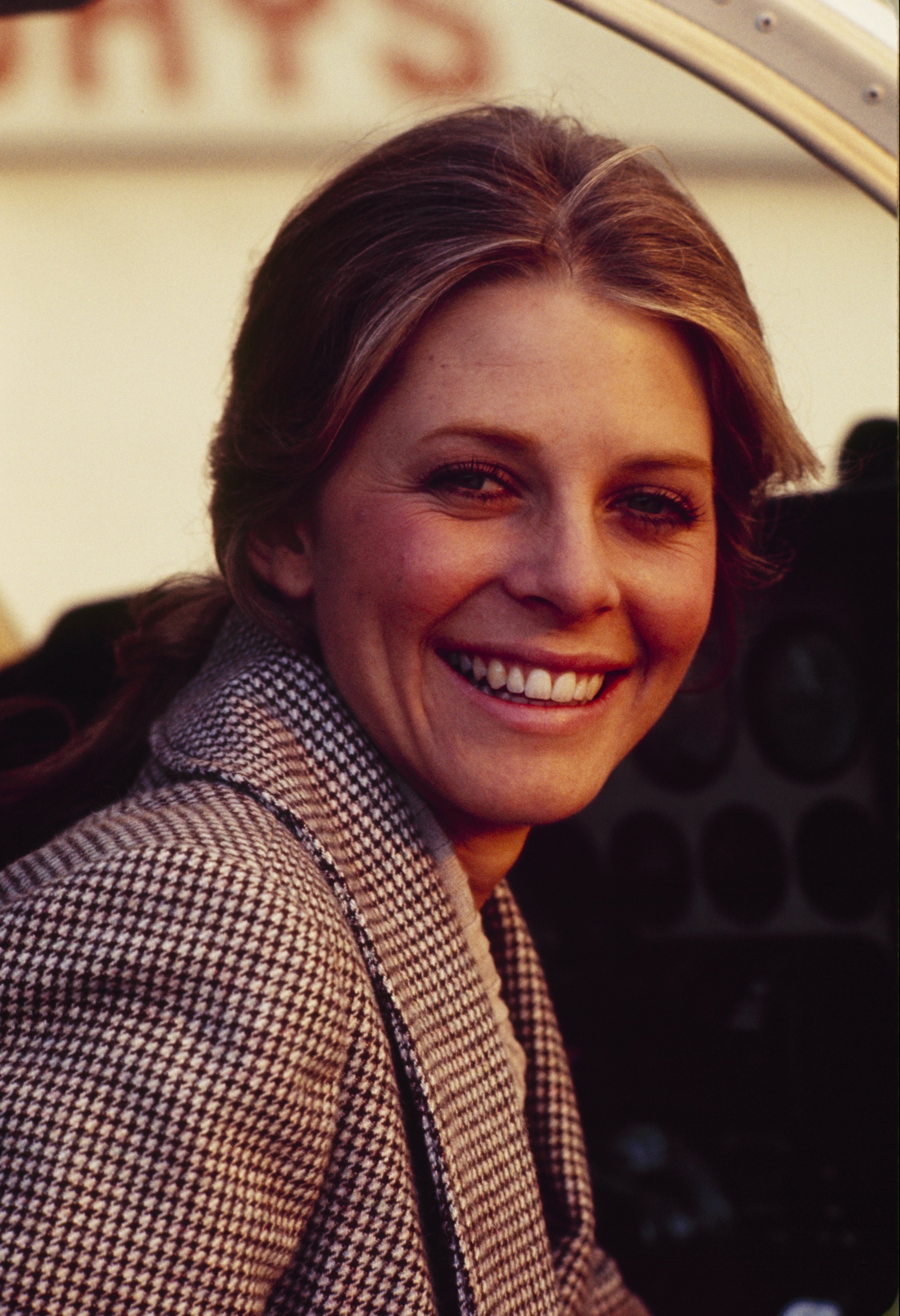 Lindsay Wagner on "The Six Million Dollar Man" on September 14, 1975 | Source: Getty Images