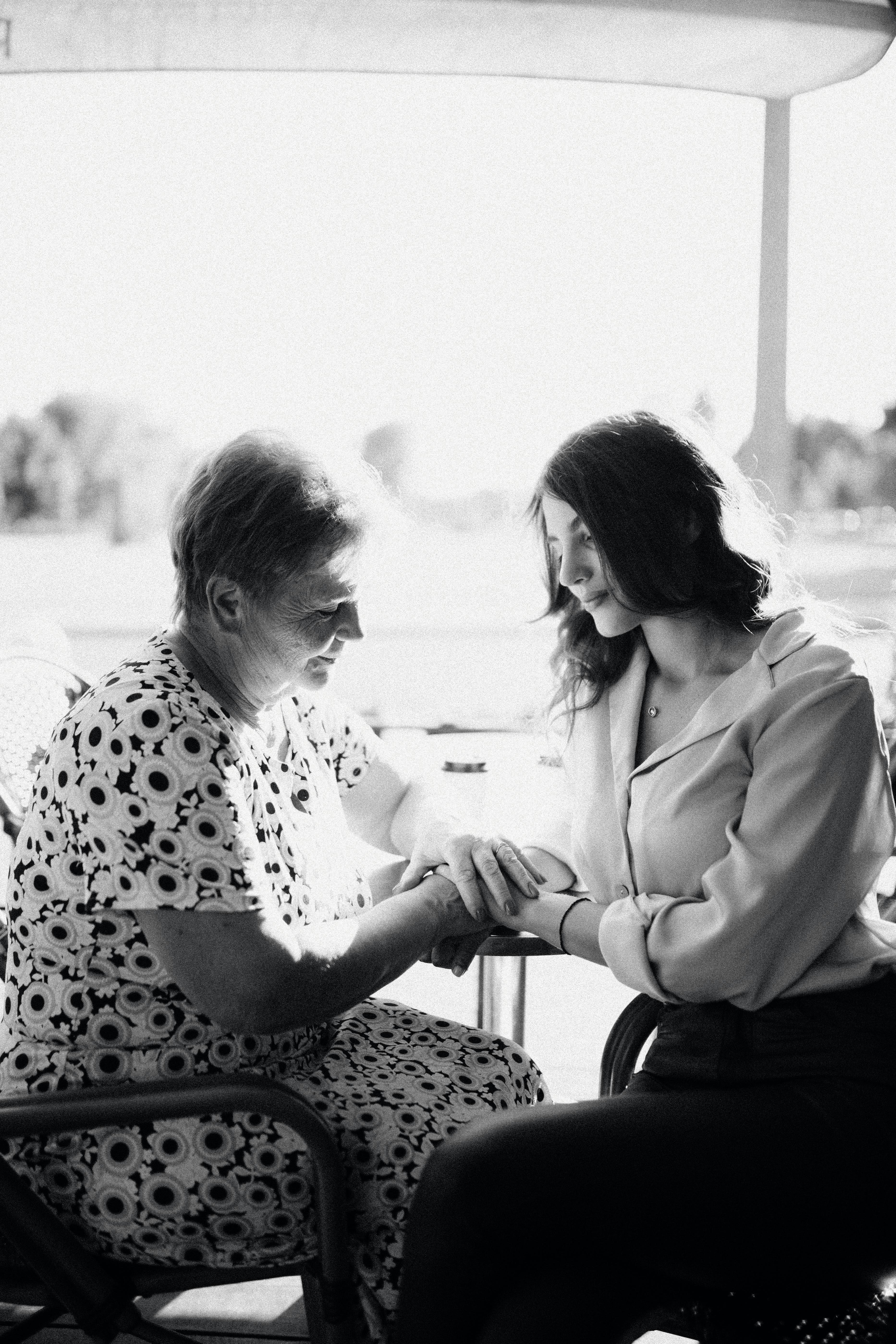 Girl comforting her mother | Source: Pexels