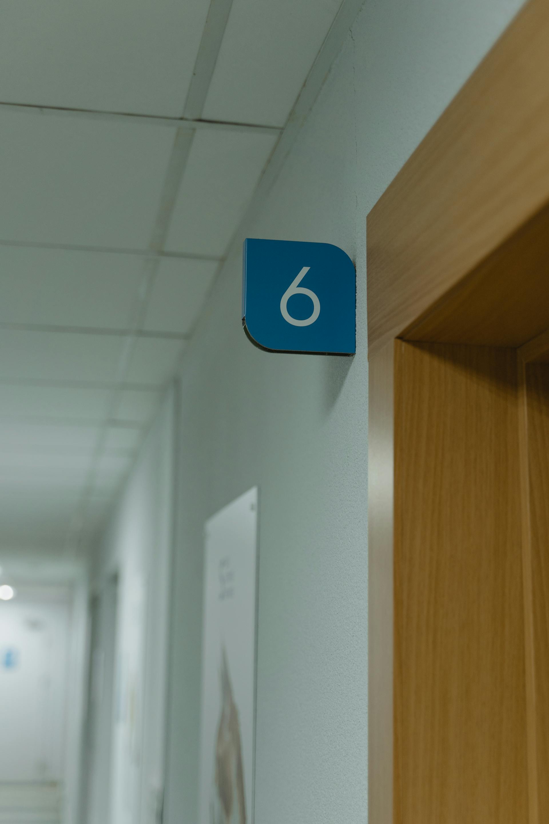 A close-up shot of a doorframe in a hospital | Source: Pexels