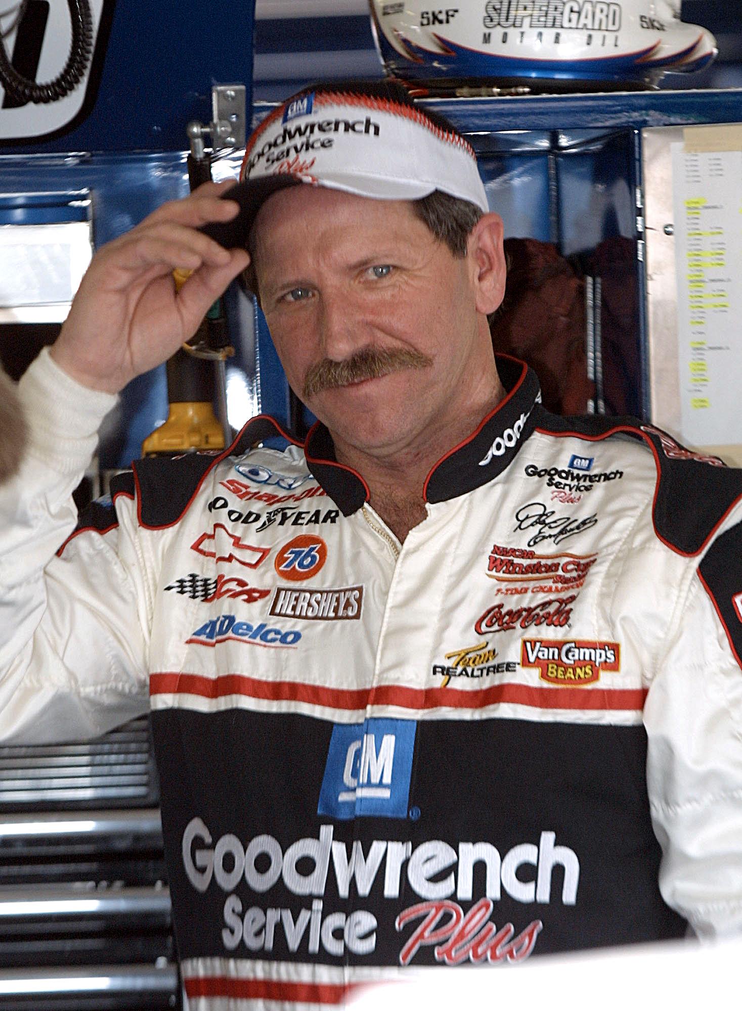 NASCAR legend Dale Earnhardt as he prepares for the season-opening Daytona 500 at the Daytona International Speedway on February 9, 2001 | Source: Getty Images