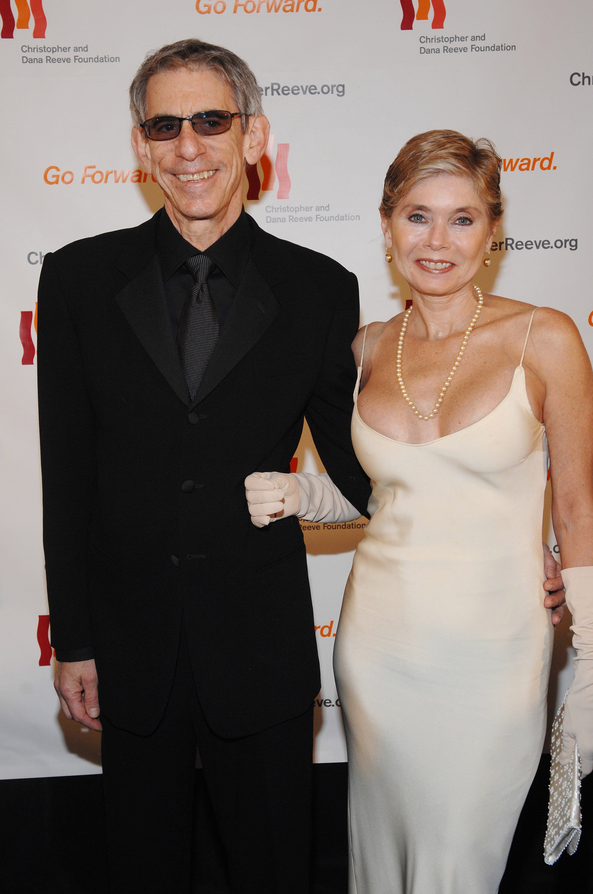 Richard Belzer and Harlee McBride at The Marriott Marquis on November 12, 2007 in New York City | Source: Getty Images