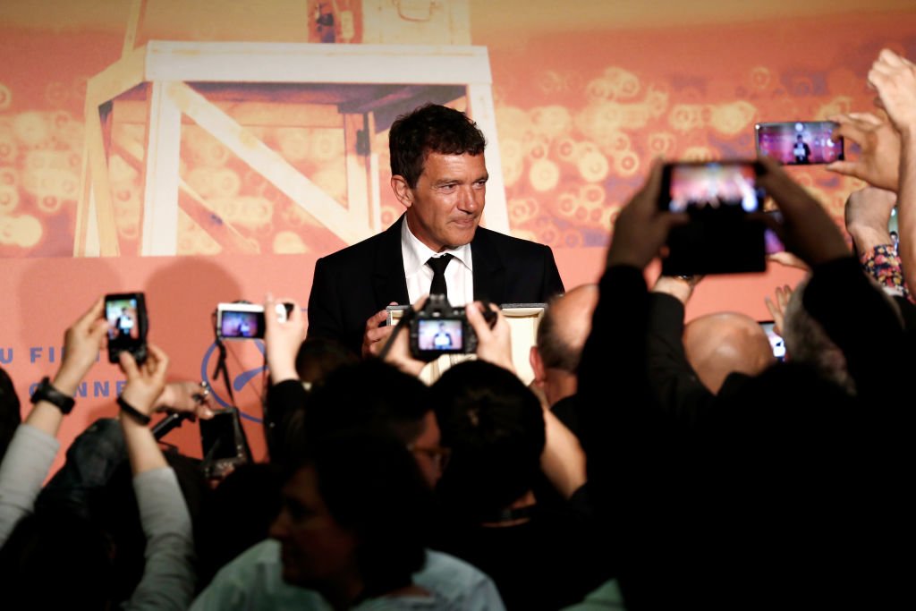 Antonio Banderas asiste a la Conferencia de Prensa de la Ceremonia de Clausura durante el 72º Festival de Cannes, el 25 de mayo de 2019 en Cannes, Francia. | Imagen: Getty Images.