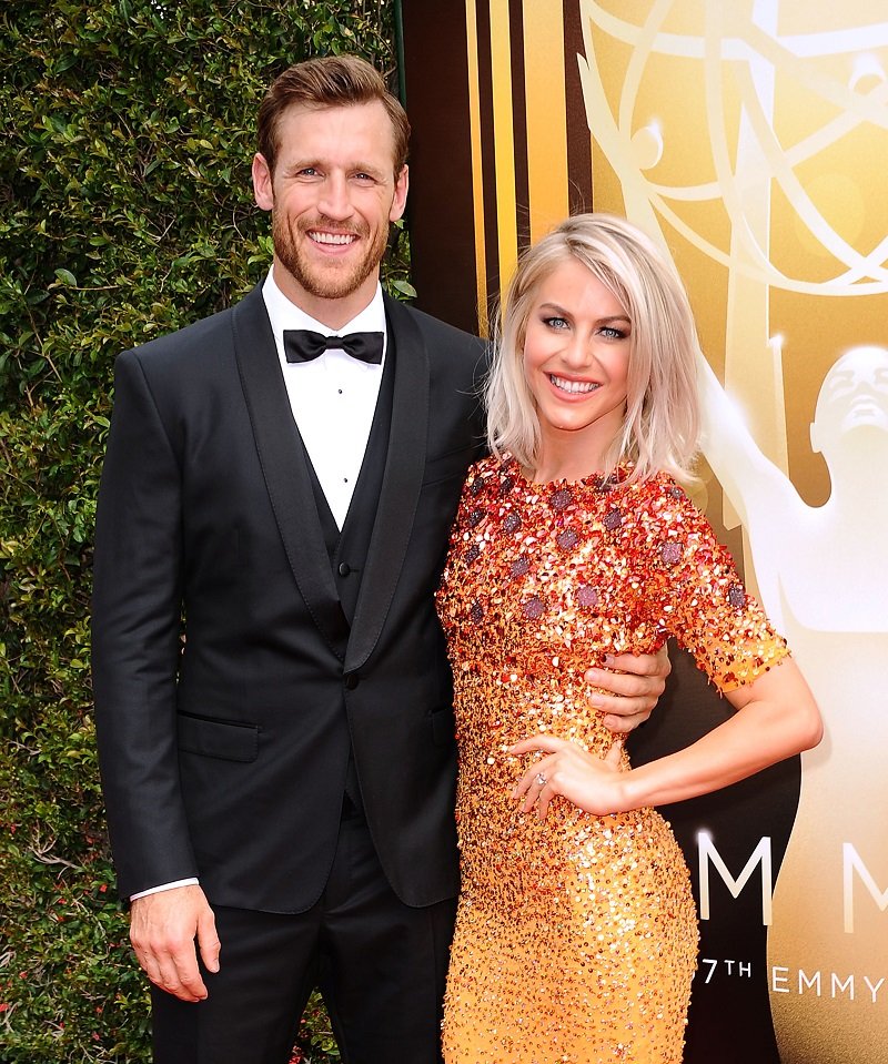 Brooks Laich and Julianne Hough on September 12, 2015 in Los Angeles, California | Photo: Getty Images