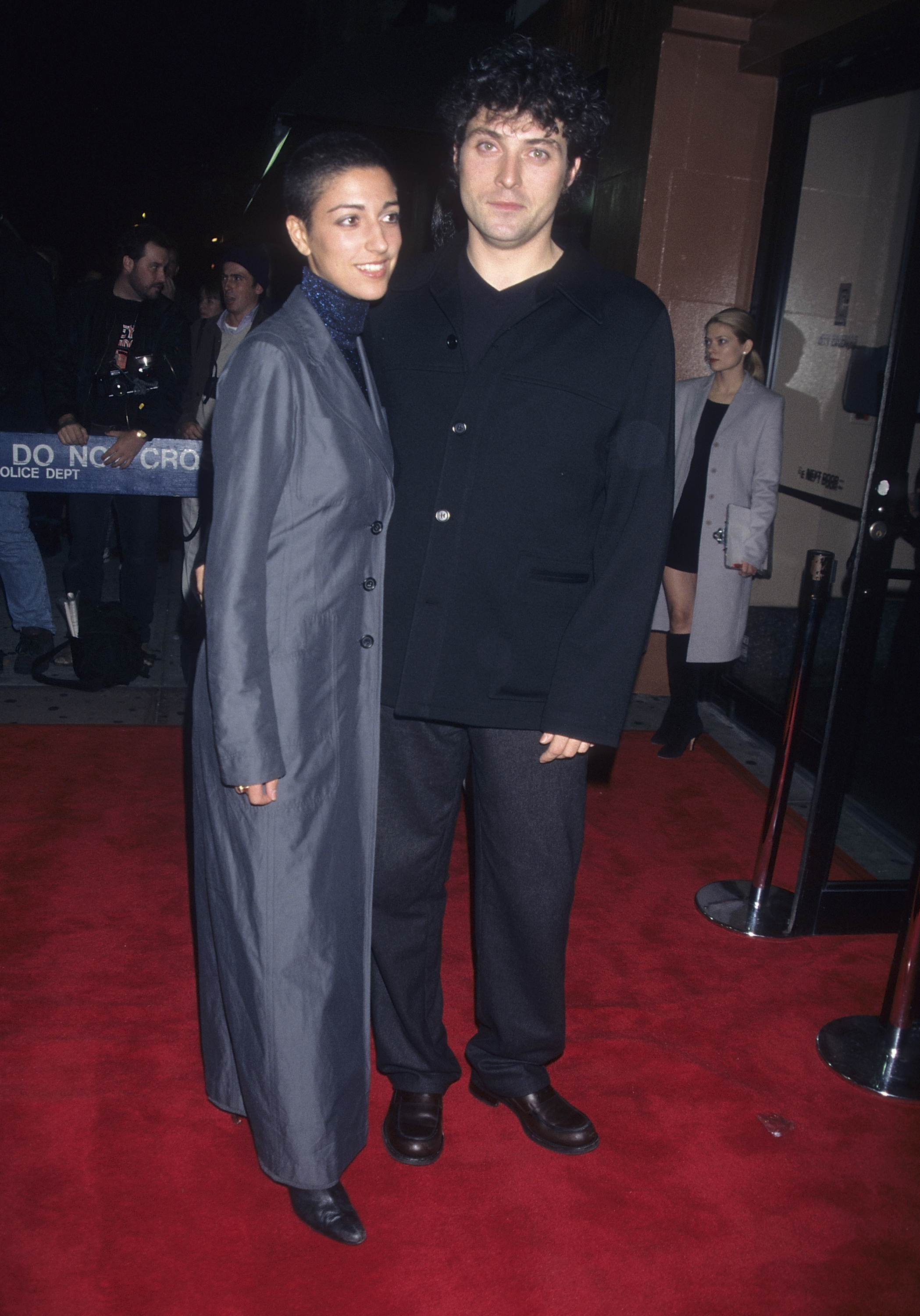 Rufus Sewell and Yasmin Abdallah at the premiere of "A Life Less Ordinary" on October 3, 1997, in New York | Source: Getty Images