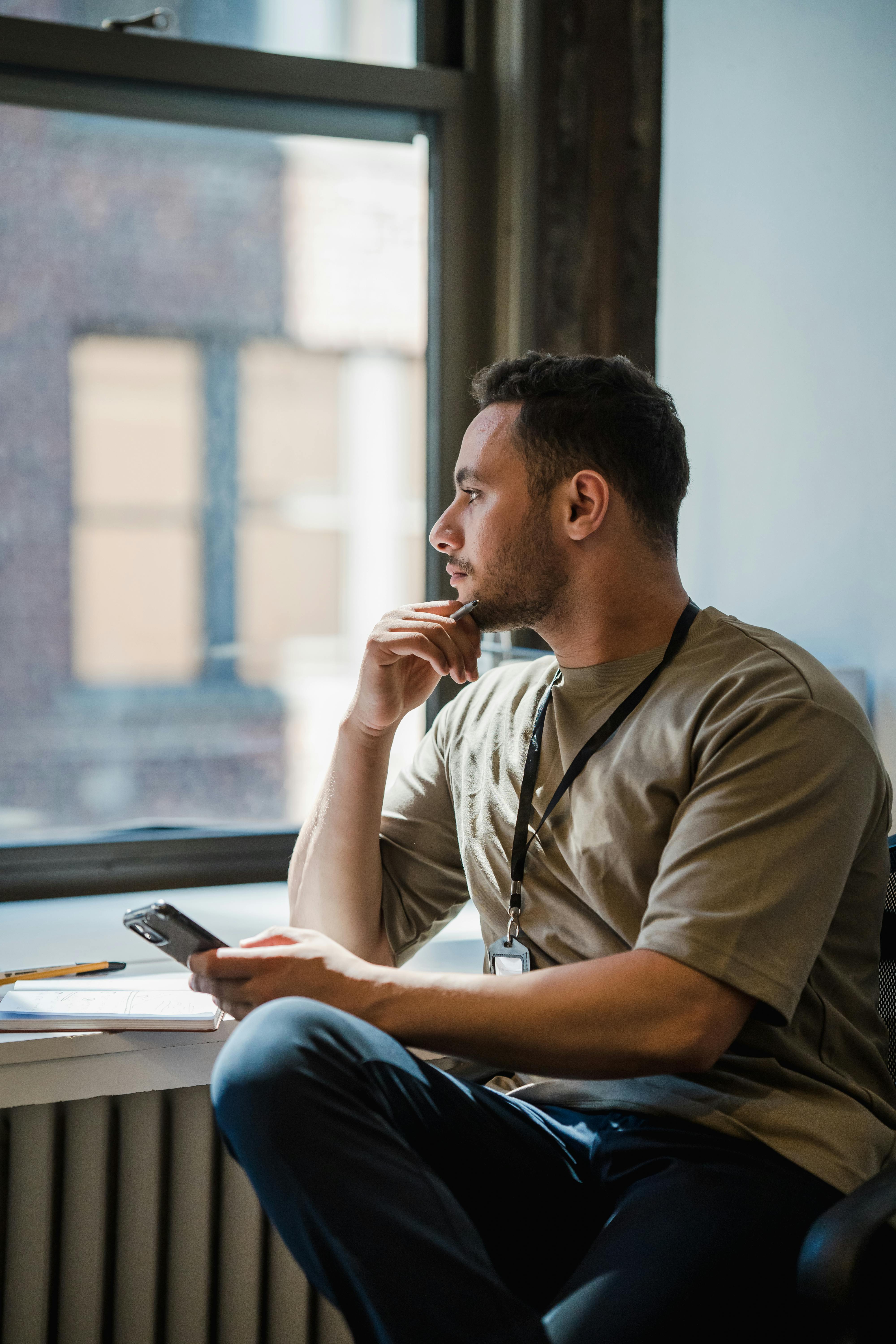 A man thinking | Source: Pexels