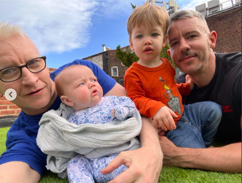 Anderson Cooper and Benjamin Maisani with Wyatt and Sebastian Maisani-Cooper, posted on April 27, 2022. | Source: Instagram/andersoncooper