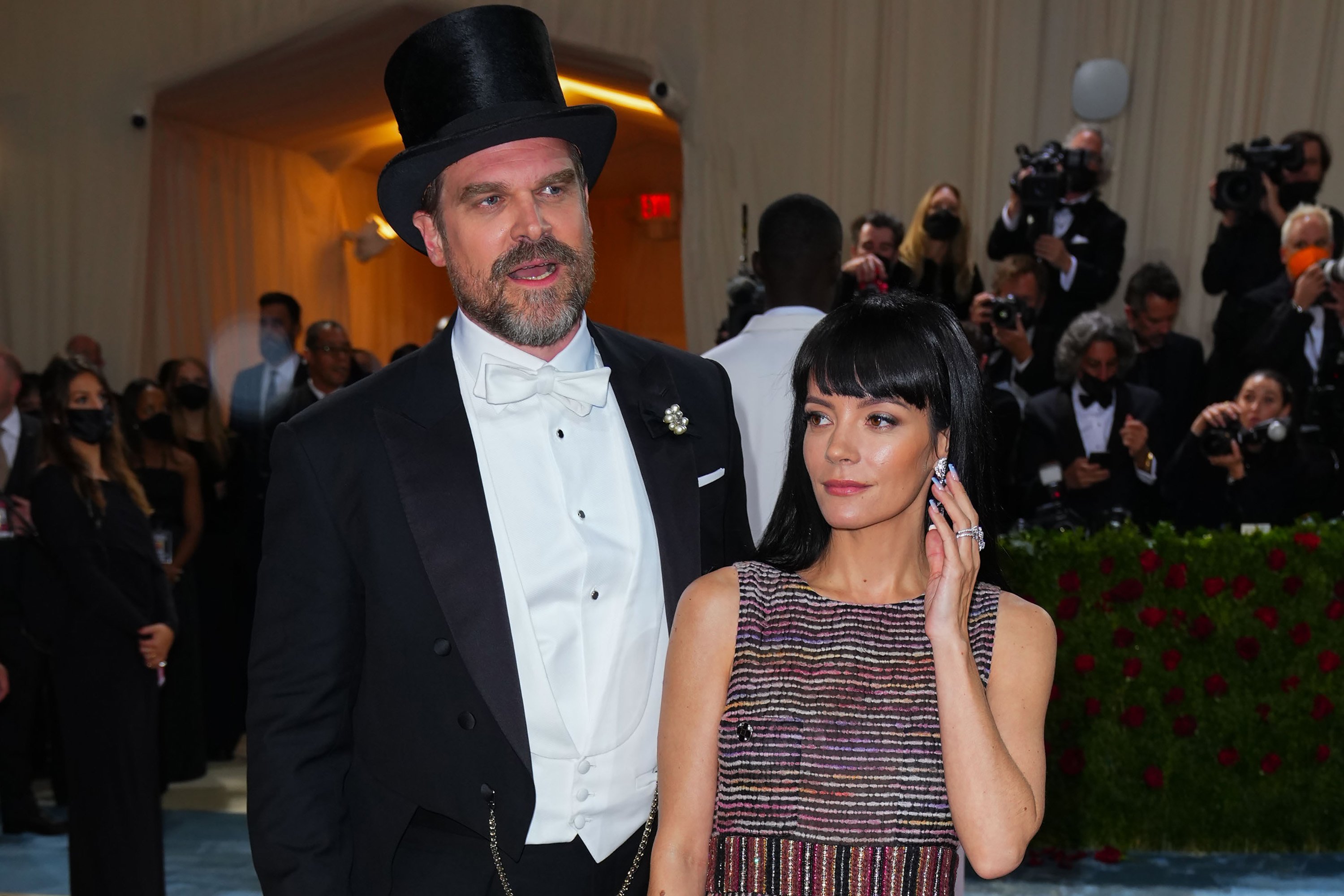 David Harbour and Lily Allen on May 2, 2022 in New York City | Source: Getty Images 