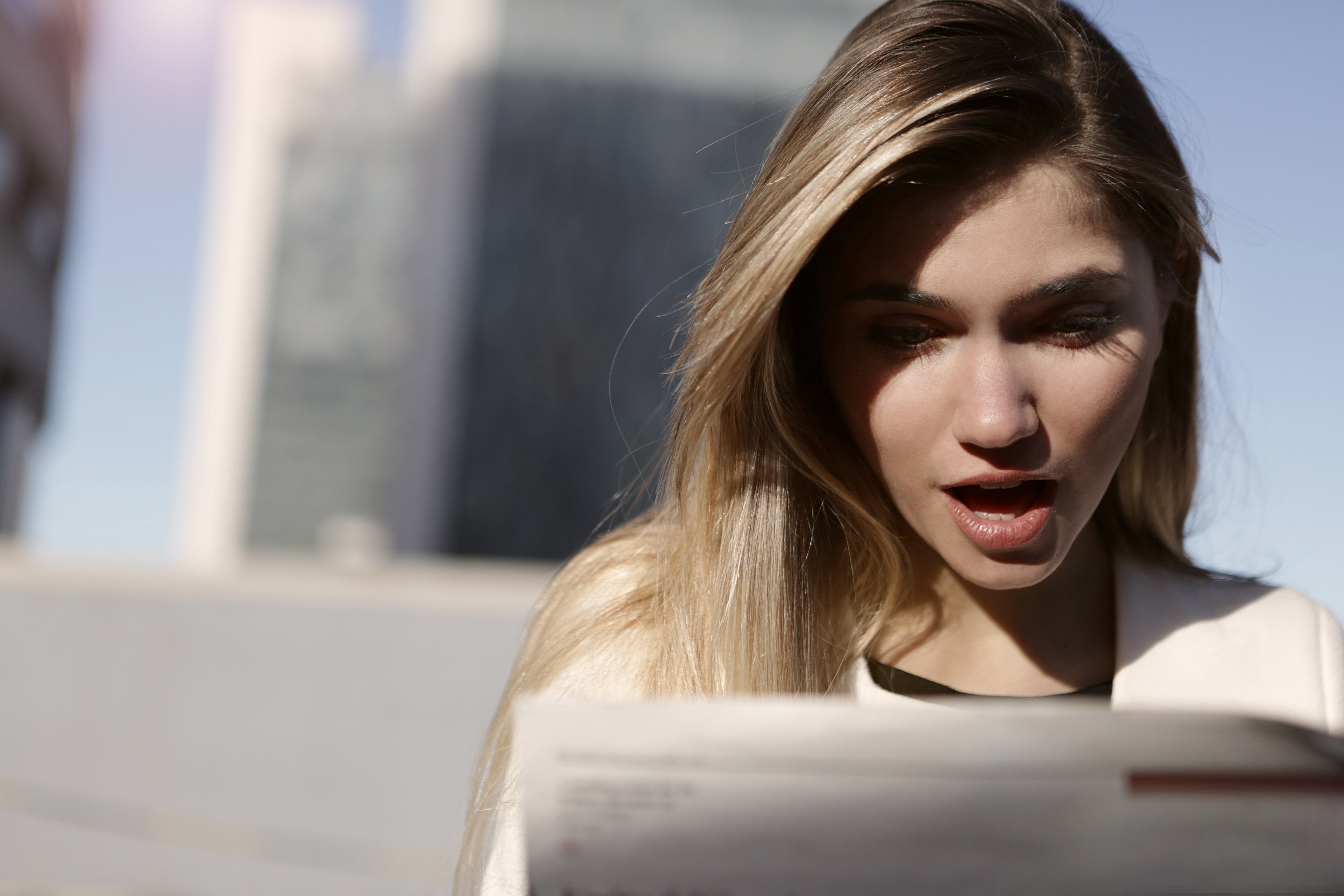 Laura was shocked after reading the letter. | Source: Pexels