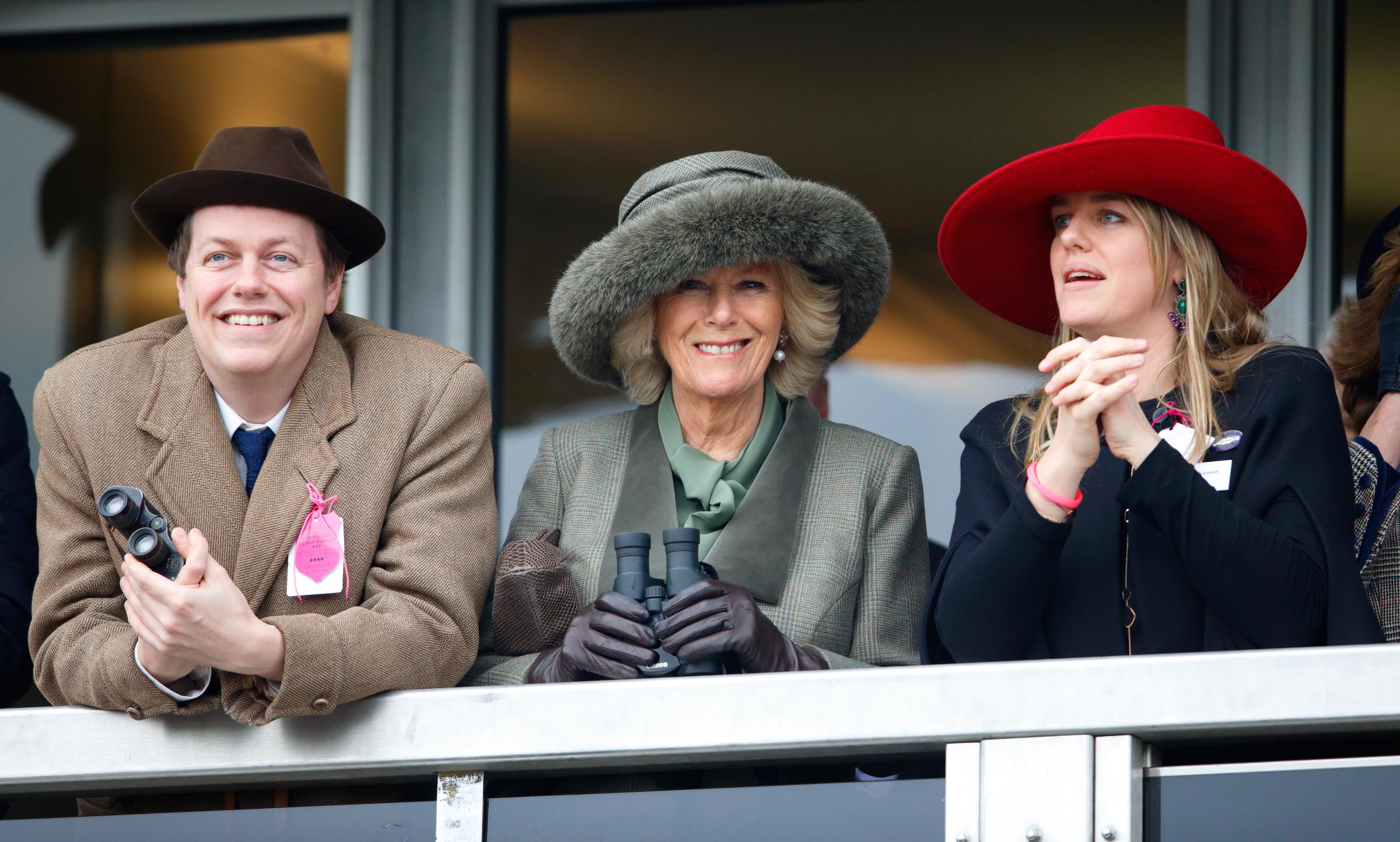 Tom Parker Bowles, Camilla, and Laura Lopes, attend day 2 of the Cheltenham Festival on March 11, 2015 | Source: Getty Images