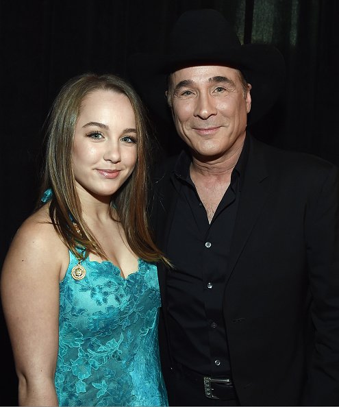 Lily Pearl Black and Clint Black at the Bridgestone Arena on November 2, 2016 in Nashville, Tennessee. | Photo: Getty Images