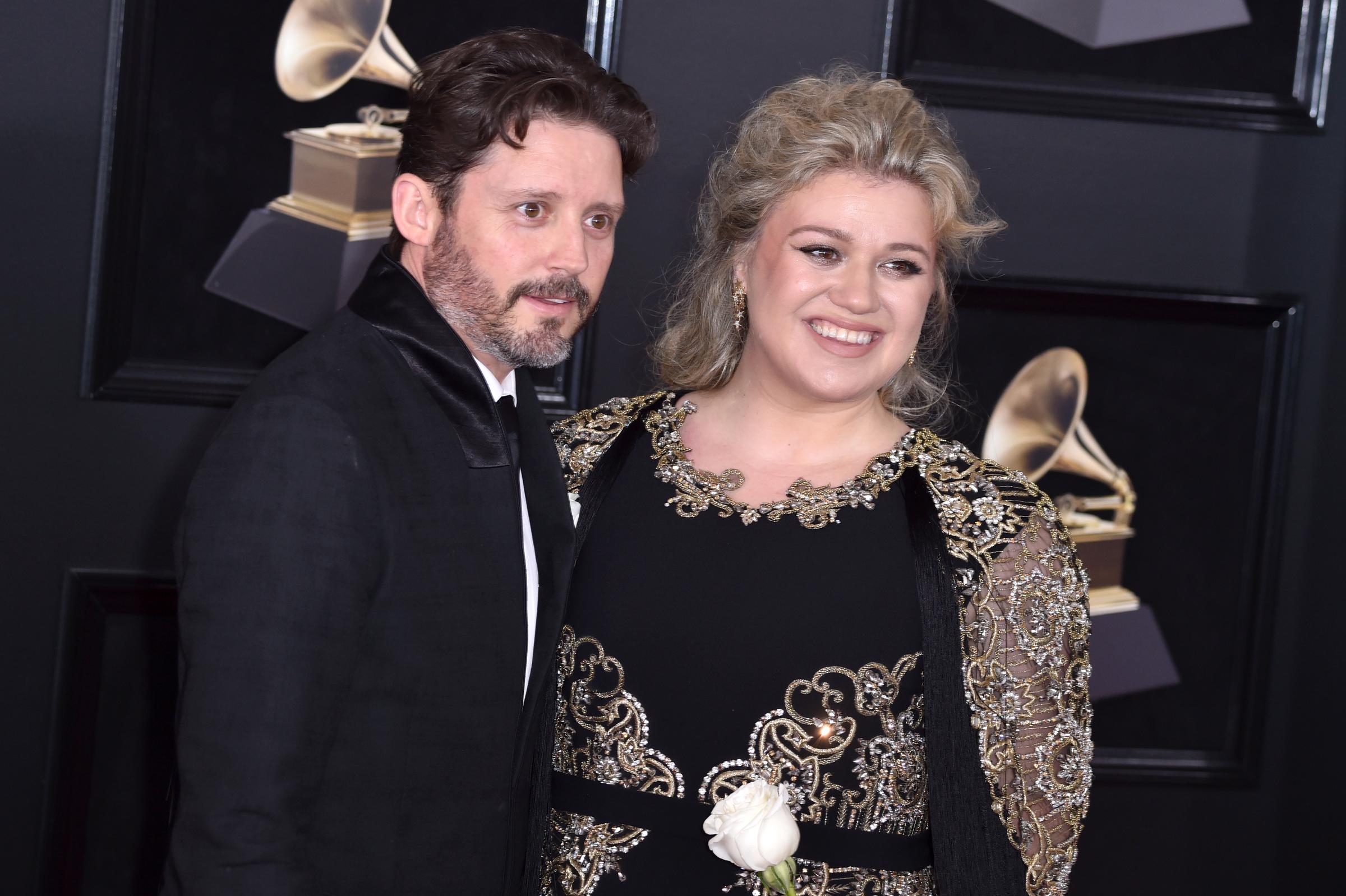 Kelly Clarkson and Brandon Blackstock arrive at the 60th Annual Grammy Awards in New York City on January 28, 2018 | Photo: Getty Images
