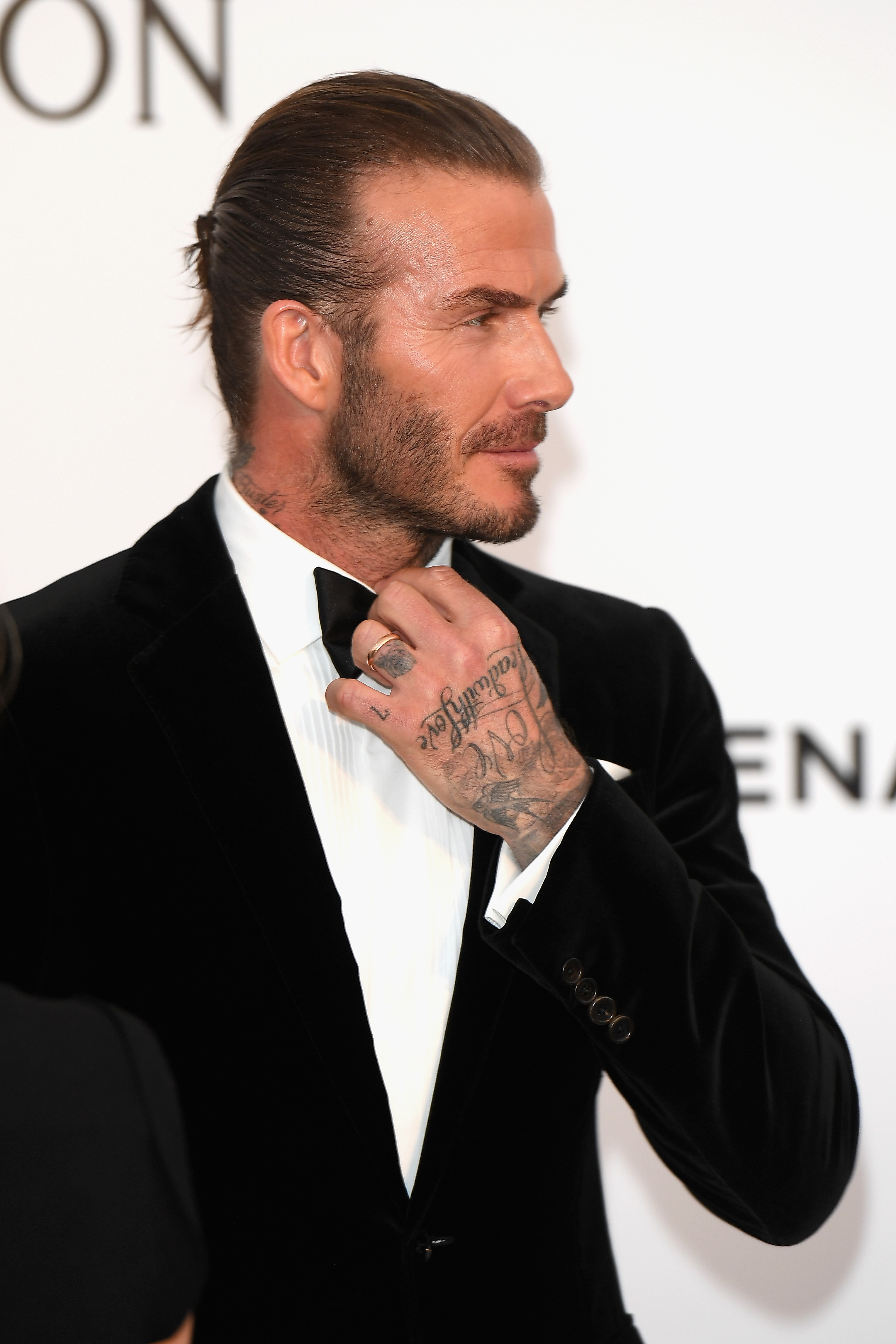 David Beckham llega a la Gala amfAR Cannes 2017 en el Hotel du Cap-Eden-Roc el 25 de mayo de 2017 en Cap d'Antibes, Francia. | Foto: Getty Images