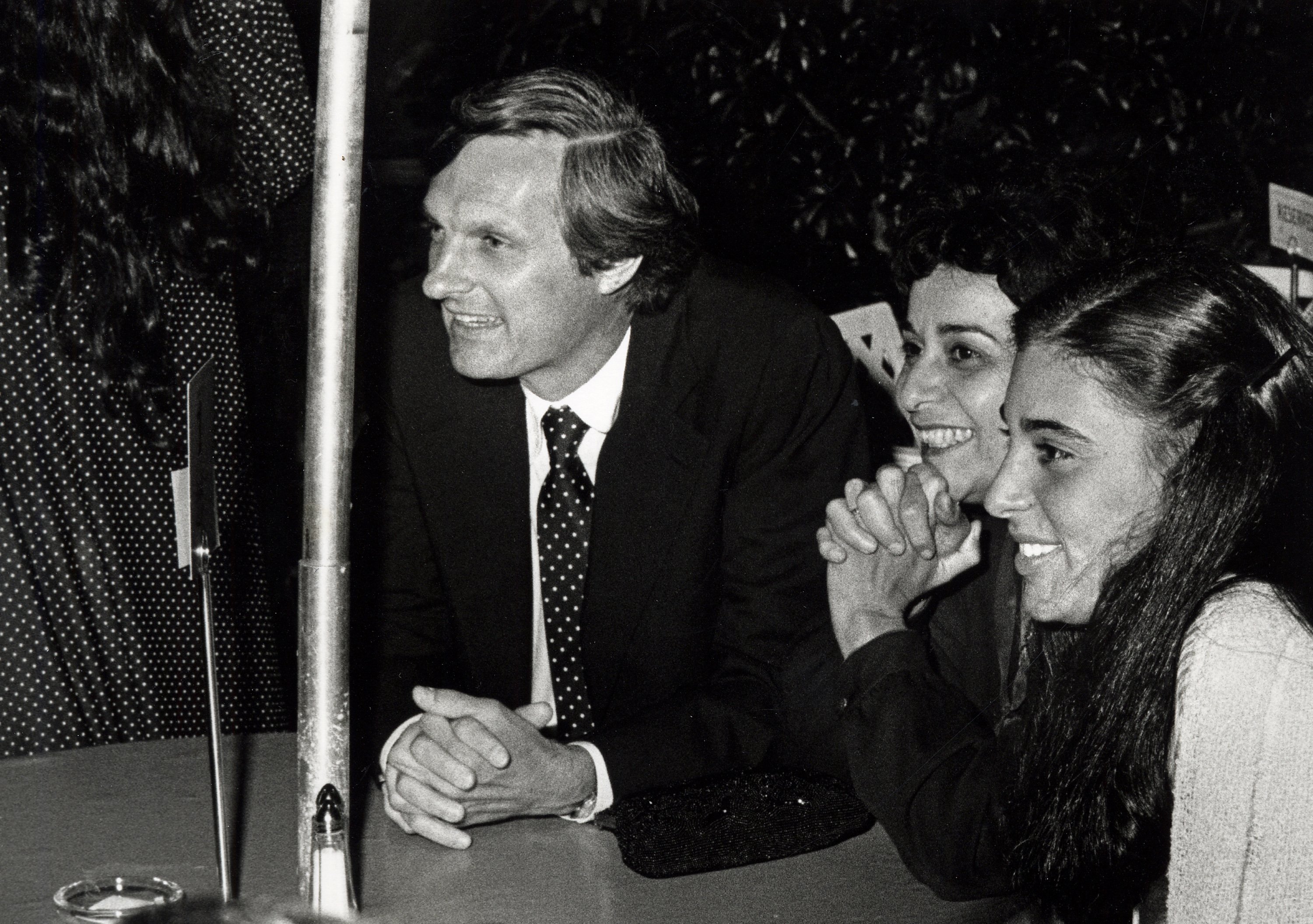 Alan, Arlene, and Beatrice Alda during "The Seduction of Joe Tynan" New York City premiere party in New York City, New York, on August 15, 1979 | Source: Getty Images