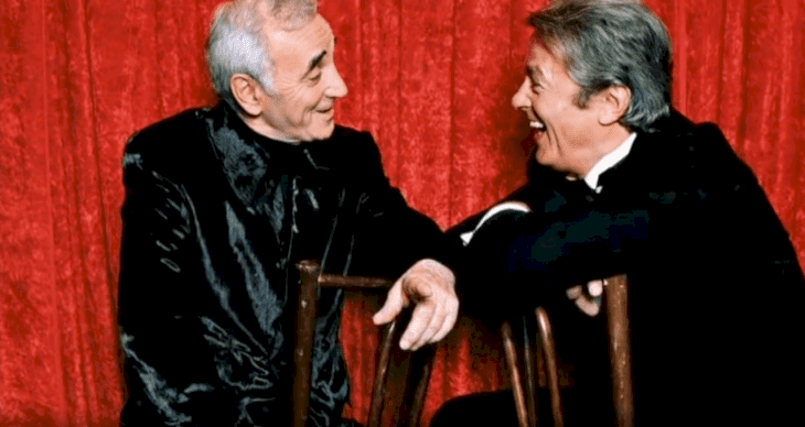 Alain Delon et Charles Aznavour. l Source: Youtube / AC VIDEO Alain Delon et Charles Aznavour. l Source: Youtube / AC VIDEO