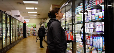 The grocery store in "Home Alone" in Chicago, Illinois posted on December 21, 2022 | Source: YouTube/Going to the Movies!