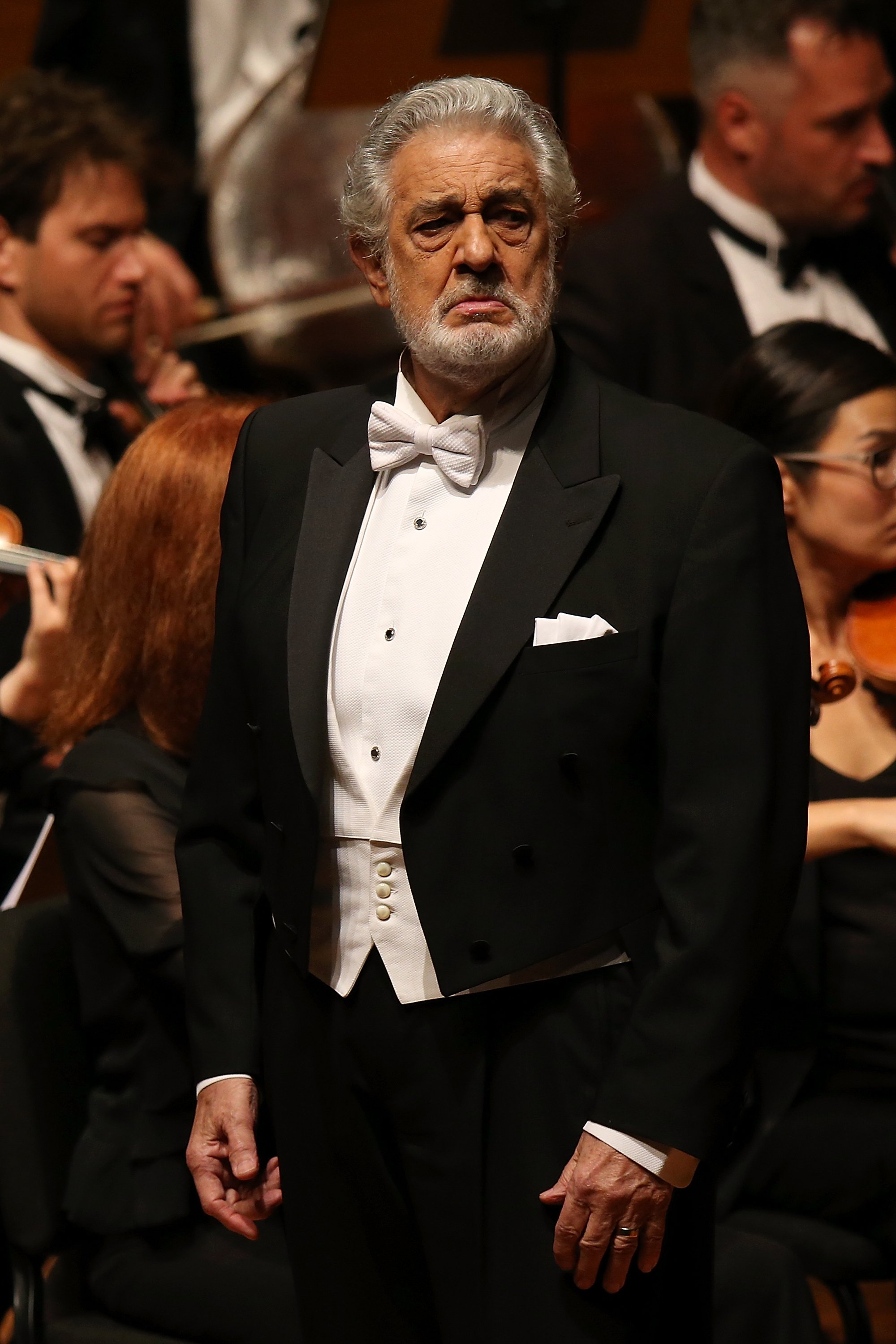 Placido Domingo sur scène pendant le concert Nabucco | Source : Getty Images