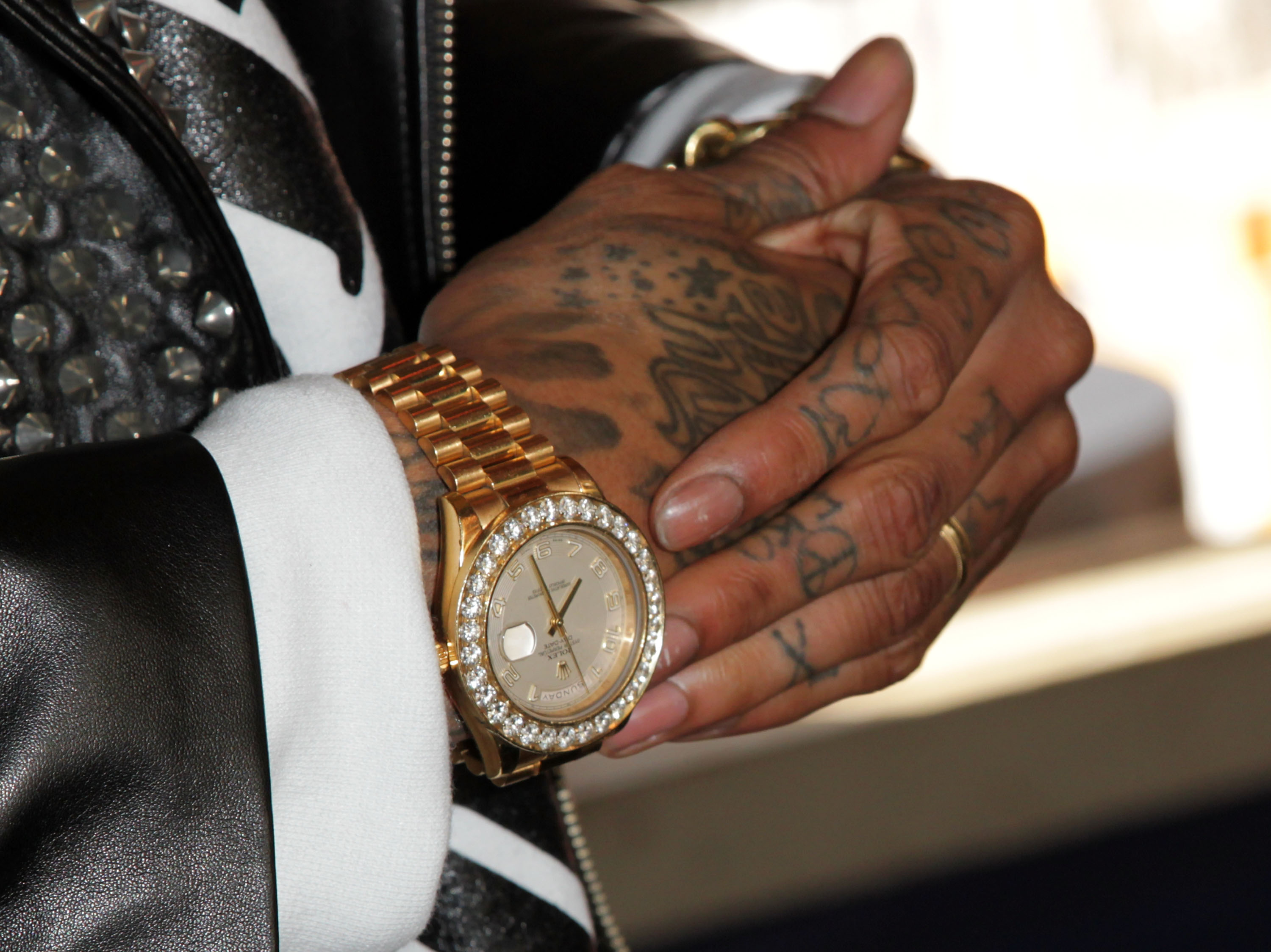 A close-up of Wiz Khalifa while he attended the BMI Annual "How I Wrote That Song" Pre-Grammy Event on January 25, 2014, in West Hollywood, California. | Source: Getty Images