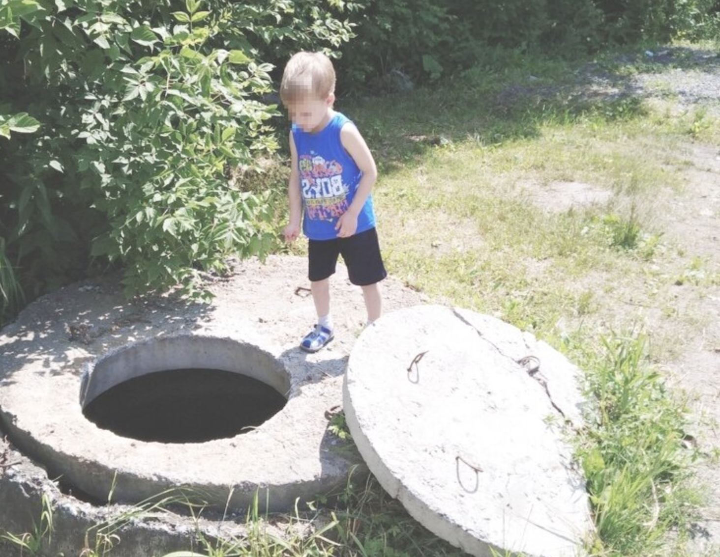 Little boy near a well | Source: Shutterstock