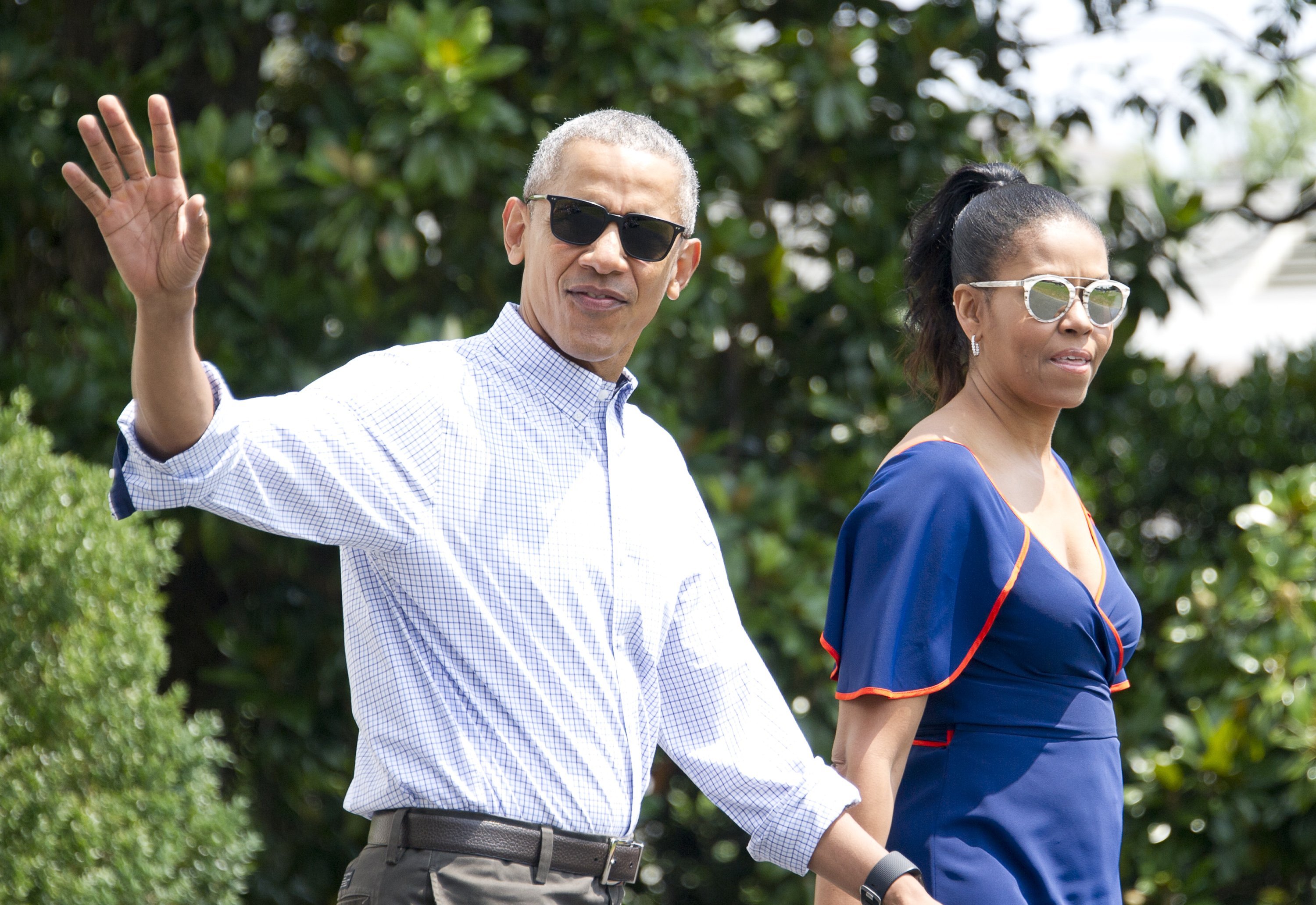 Barack Obama & Michelle Obama depart the White House August 6, 2016 in Washington, DC | Photo: Getty Images