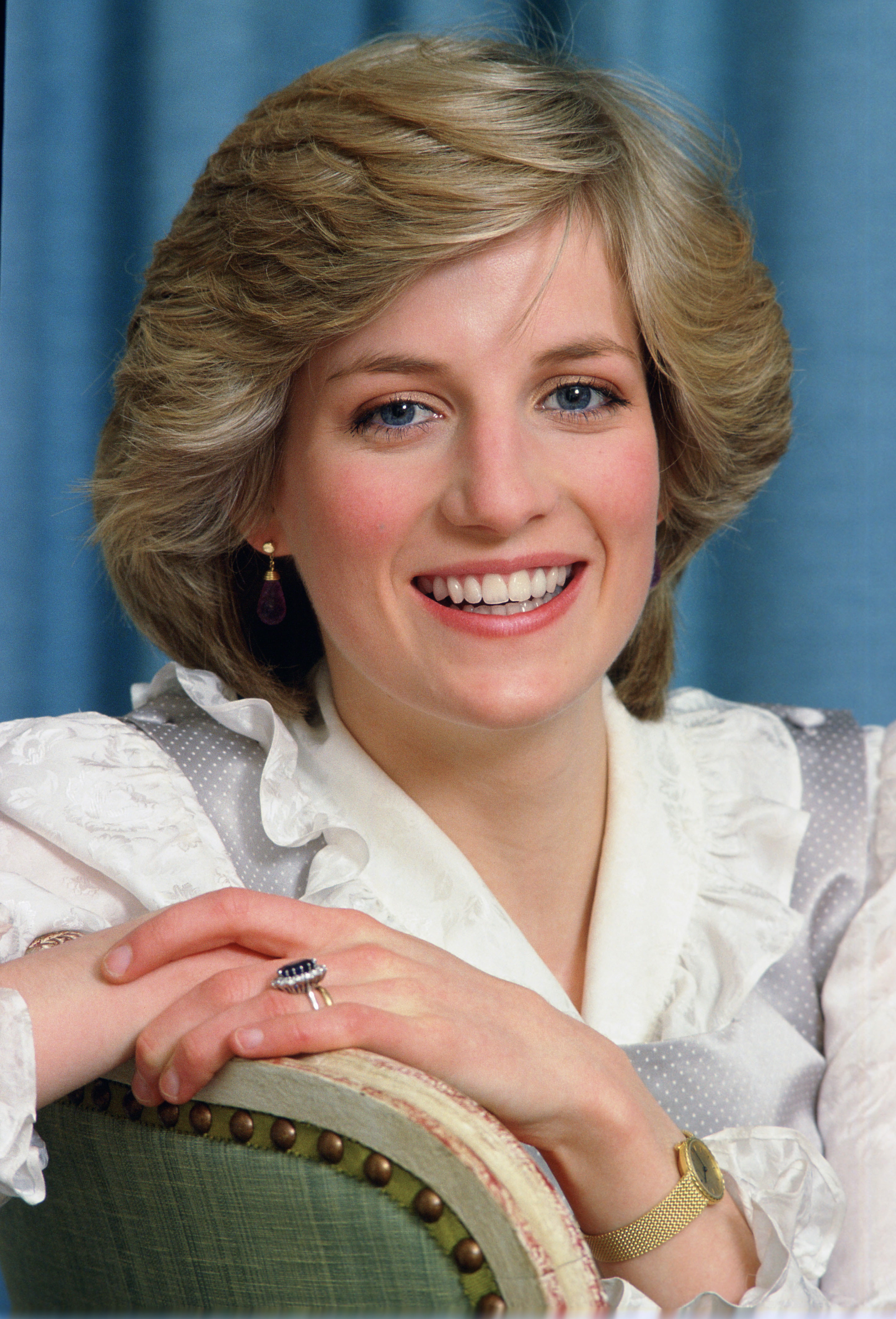 Princess Diana smiles for a photo in Kensington Palace | Source: Getty Images